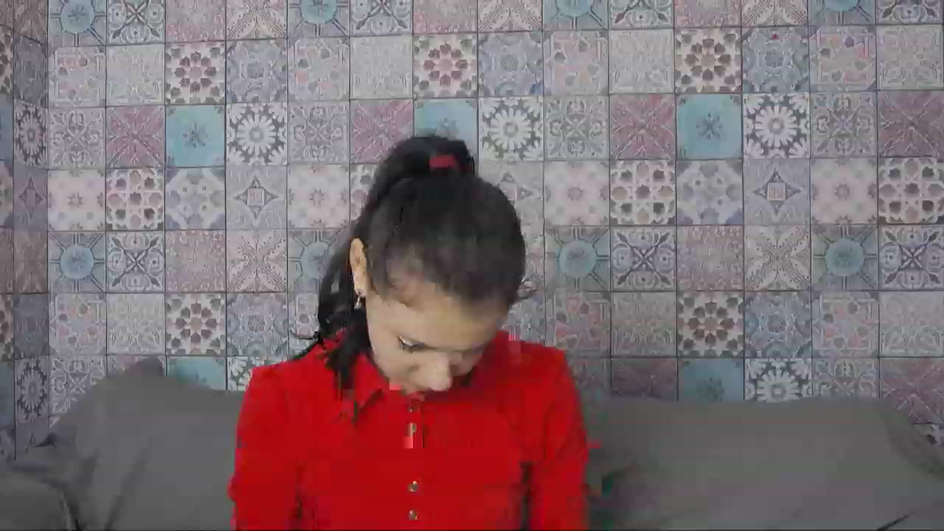 Gallery image thumbnail from MissAracely's myfreecams stream on, 12/11/2022, 18:16 image 10 of 20
