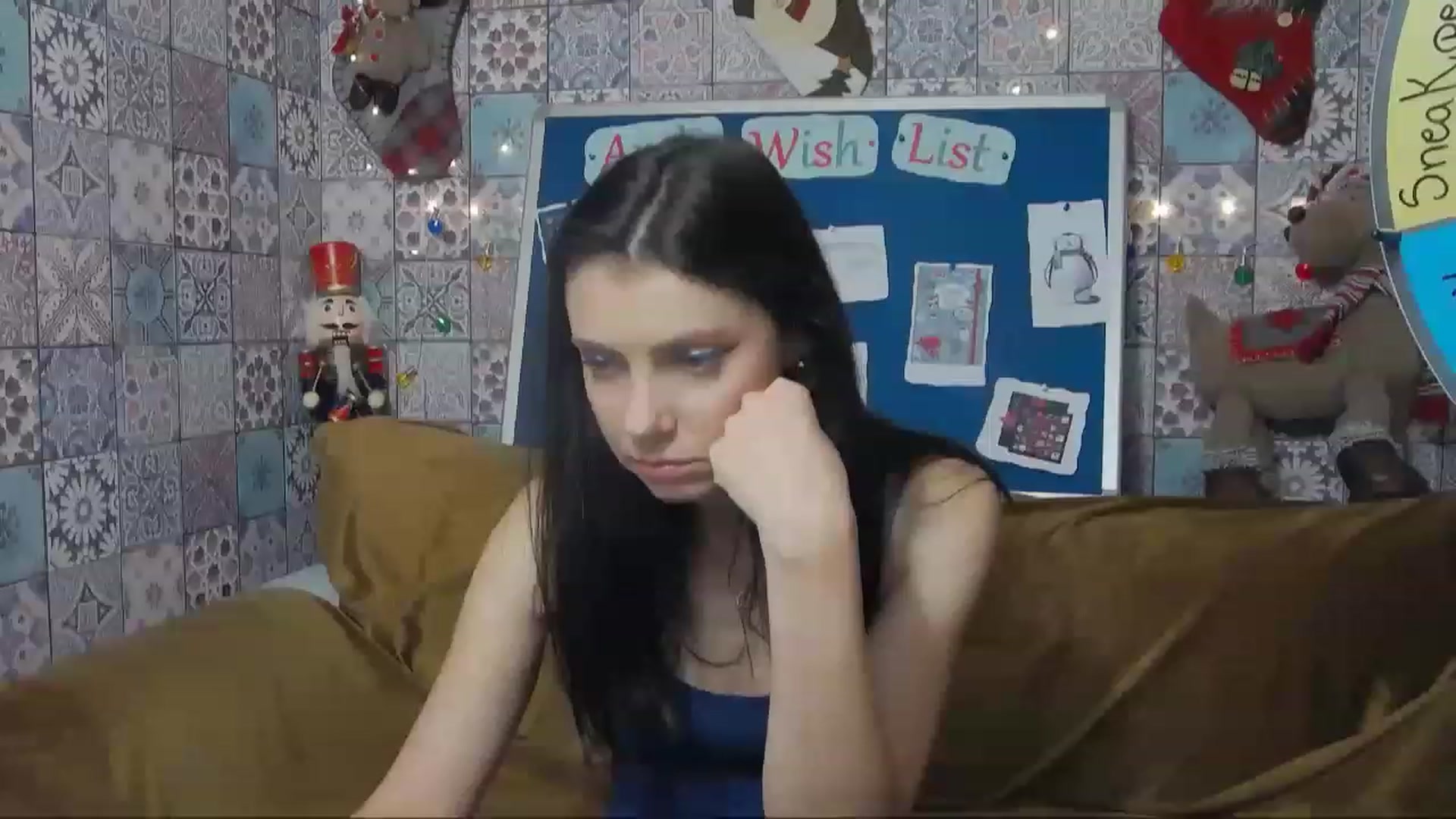 Gallery image thumbnail from MissAracely's myfreecams stream on, 12/23/2022, 20:52 image 4 of 20