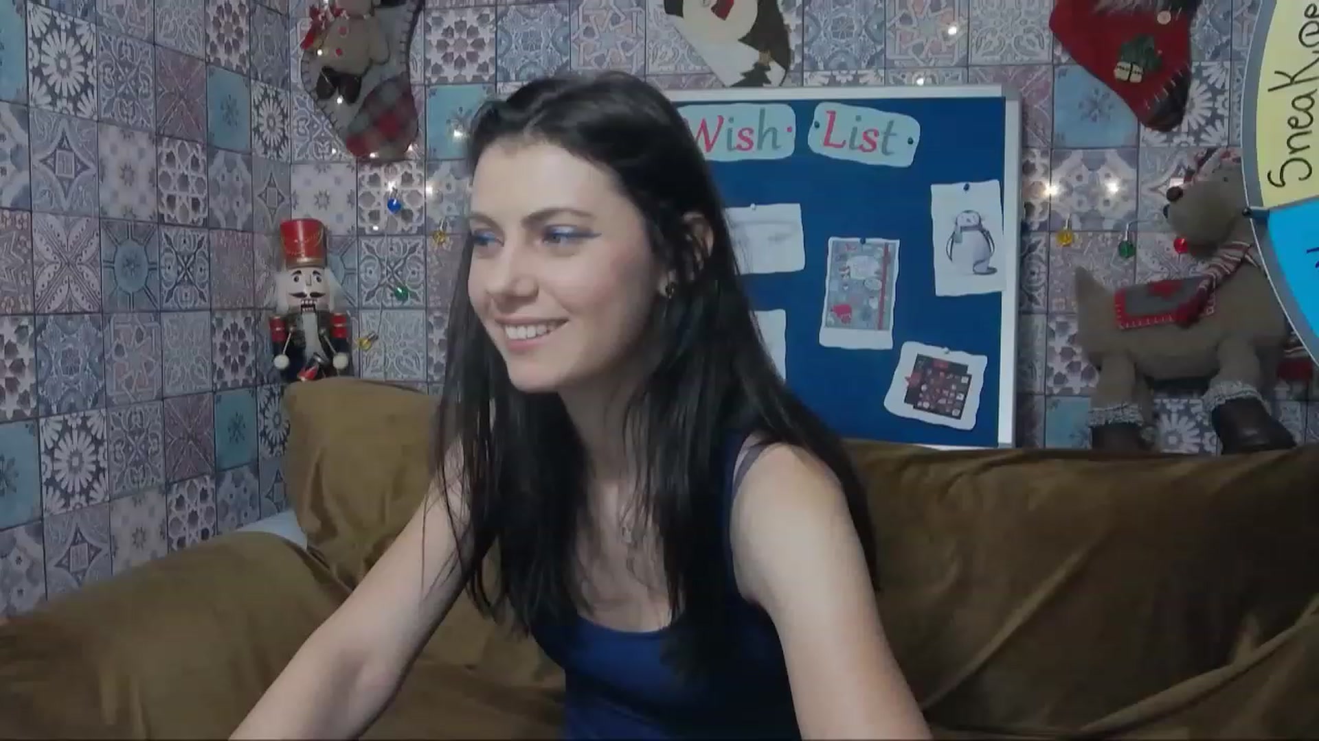 Gallery image thumbnail from MissAracely's myfreecams stream on, 12/23/2022, 20:52 image 3 of 20