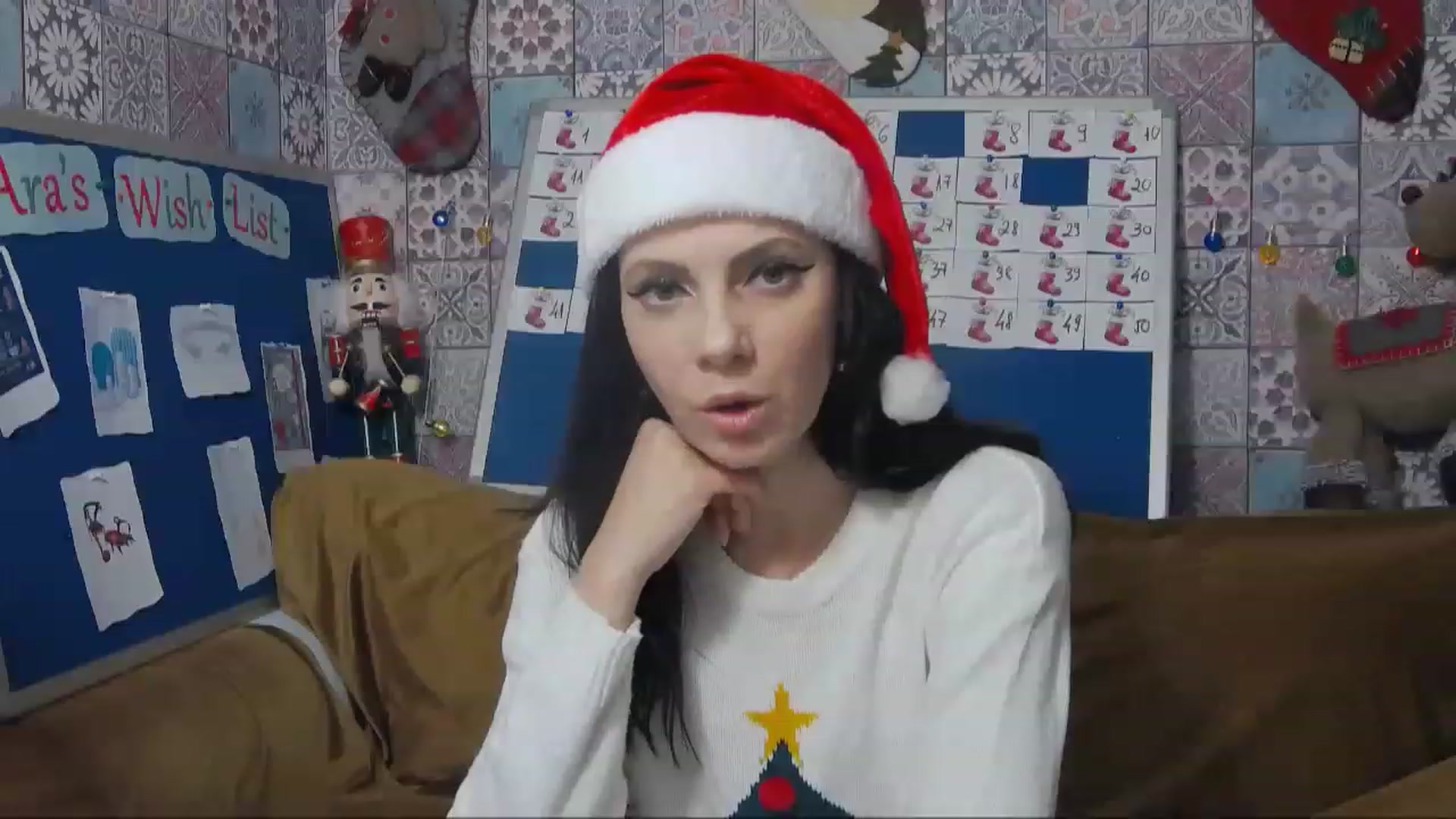 Gallery image thumbnail from MissAracely's myfreecams stream on, 12/24/2022, 20:00 image 7 of 20