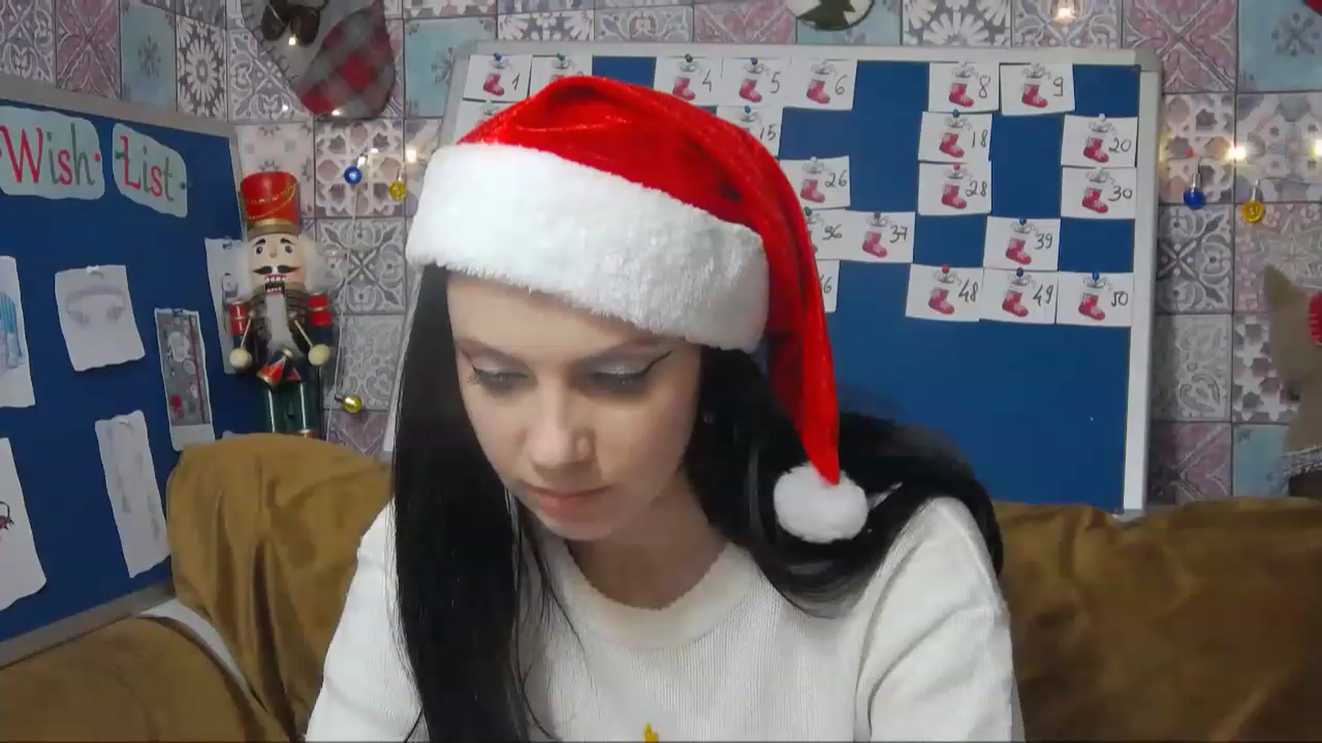 Gallery image thumbnail from MissAracely's myfreecams stream on, 12/24/2022, 20:00 image 18 of 20