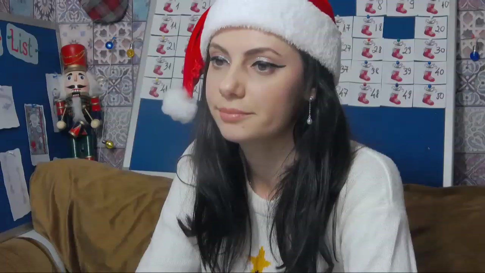 Gallery image thumbnail from MissAracely's myfreecams stream on, 12/24/2022, 20:00 image 6 of 20