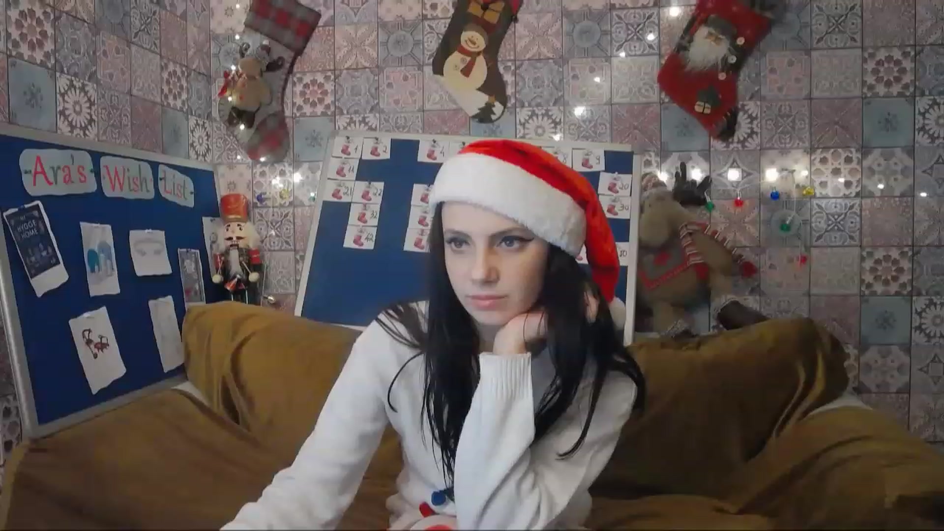 Gallery image thumbnail from MissAracely's myfreecams stream on, 12/24/2022, 23:33 image 13 of 20