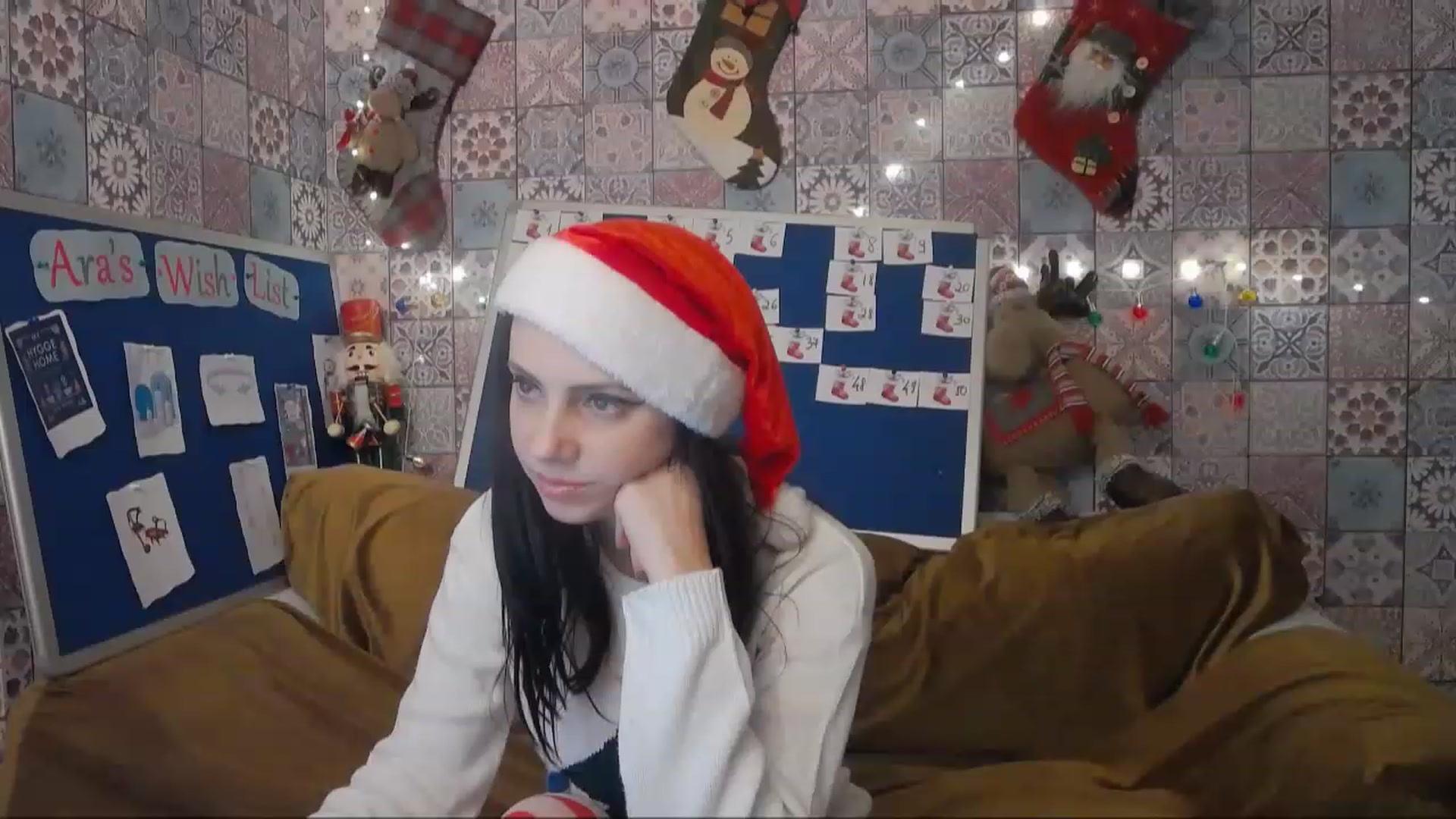 Gallery image thumbnail from MissAracely's myfreecams stream on, 12/24/2022, 23:33 image 15 of 20