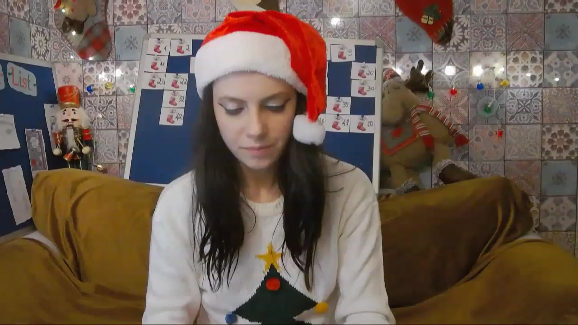 Gallery image thumbnail from MissAracely's myfreecams stream on, 12/24/2022, 23:33 image 2 of 20