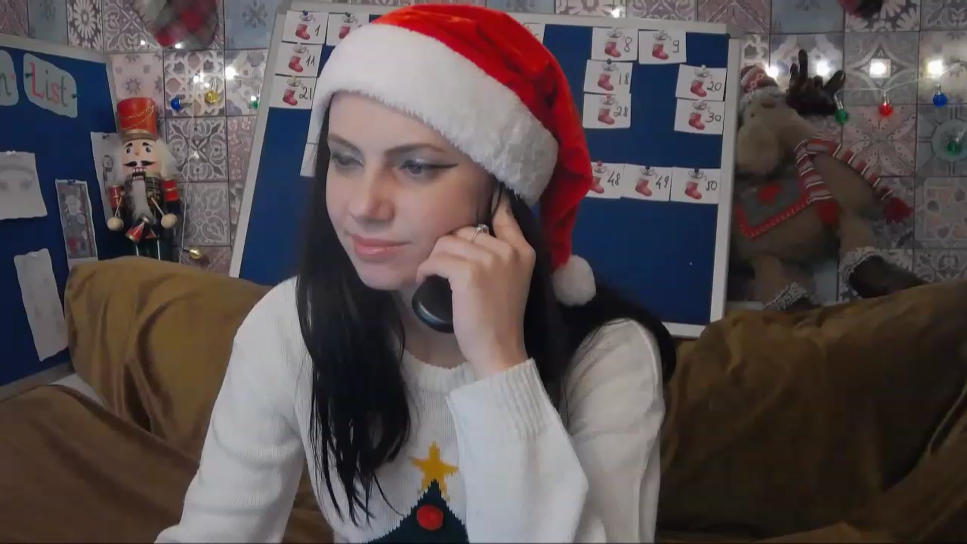 Gallery image thumbnail from MissAracely's myfreecams stream on, 12/24/2022, 23:33 image 16 of 20