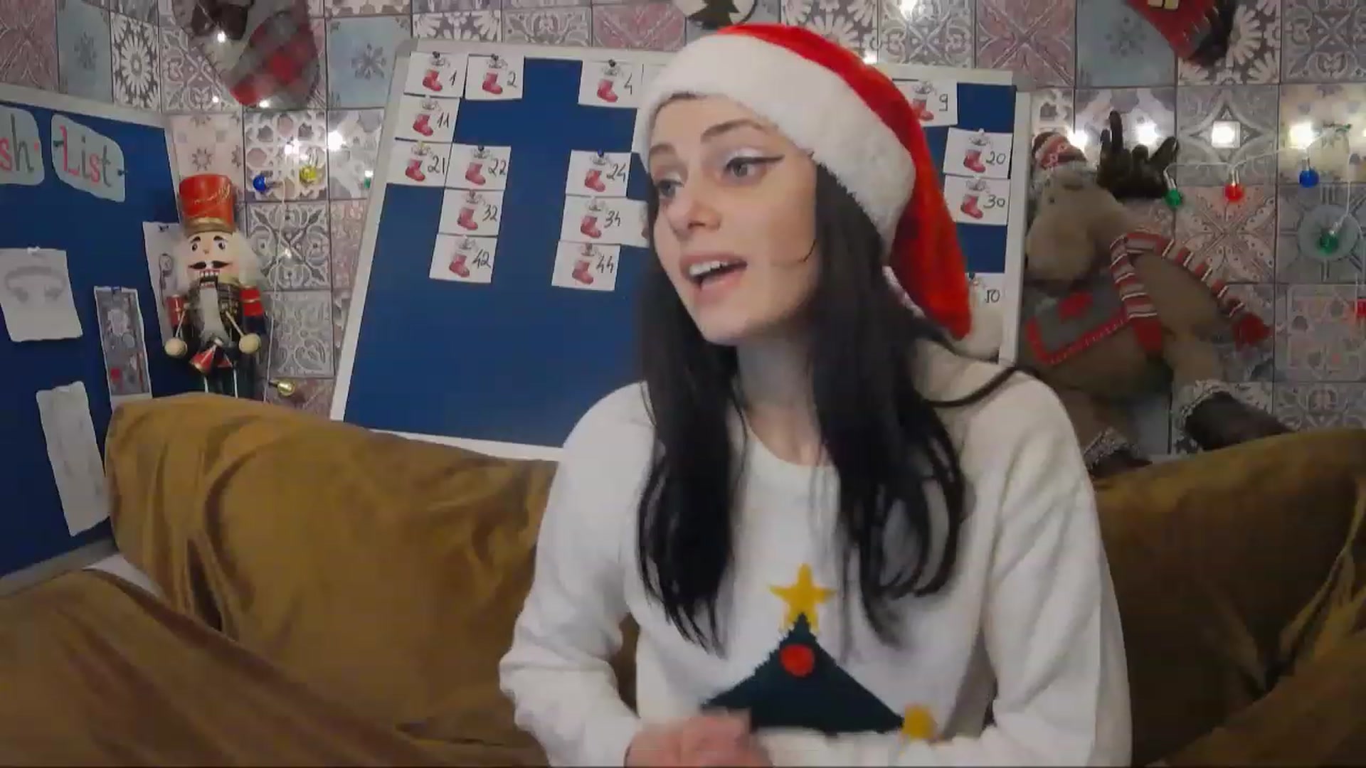 Gallery image thumbnail from MissAracely's myfreecams stream on, 12/24/2022, 23:33 image 20 of 20