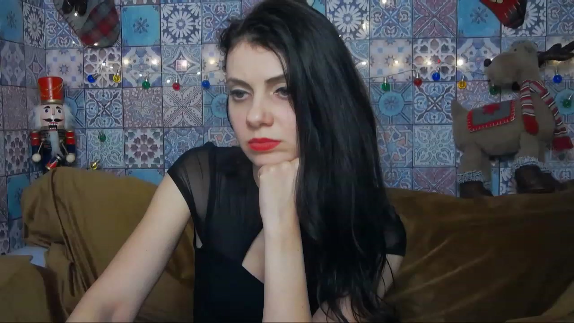 Gallery image thumbnail from MissAracely's myfreecams stream on, 12/30/2022, 22:38 image 3 of 20