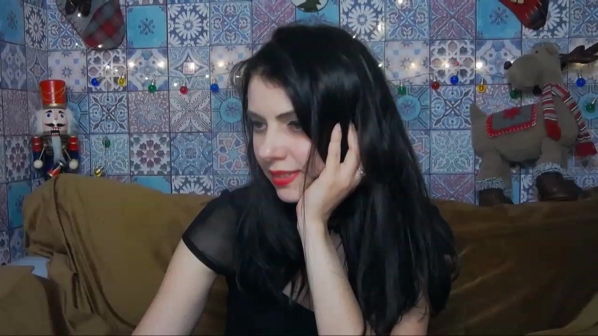 Gallery image thumbnail from MissAracely's myfreecams stream on, 12/30/2022, 22:38 image 13 of 20