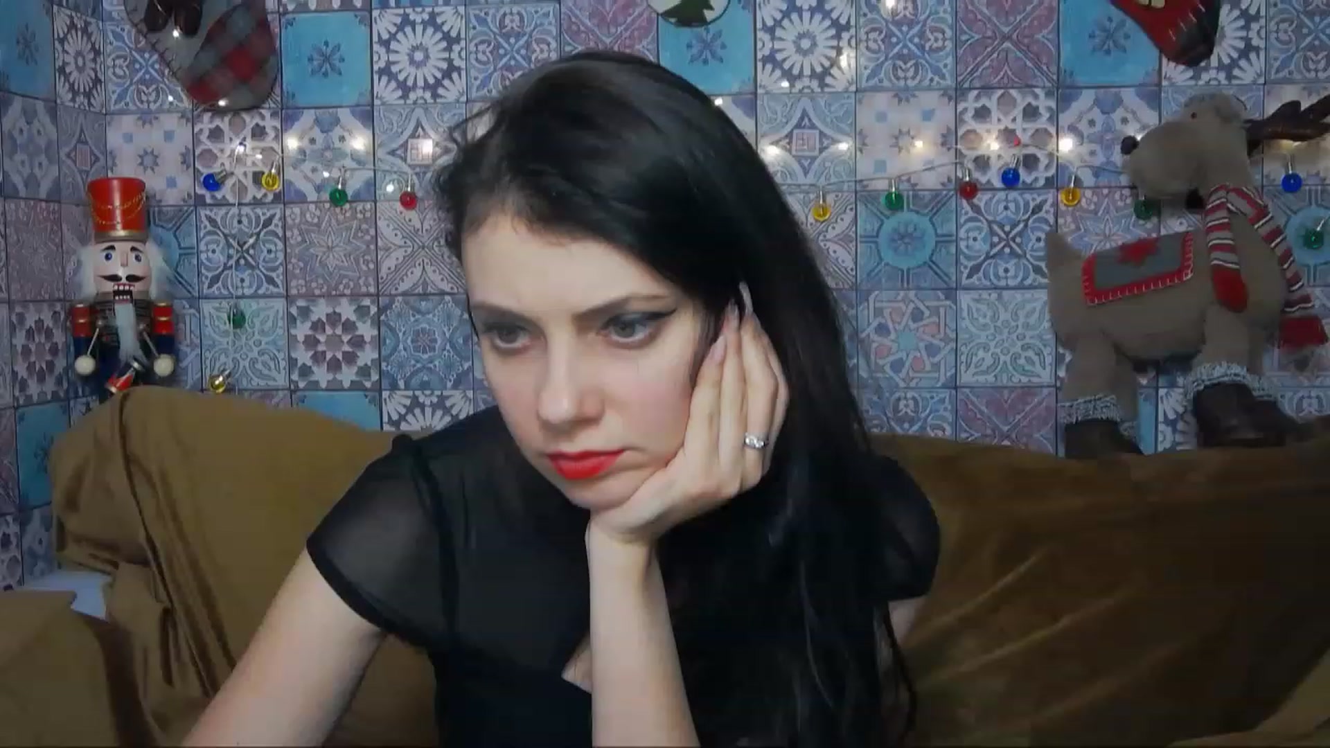Gallery image thumbnail from MissAracely's myfreecams stream on, 12/30/2022, 22:38 image 1 of 20