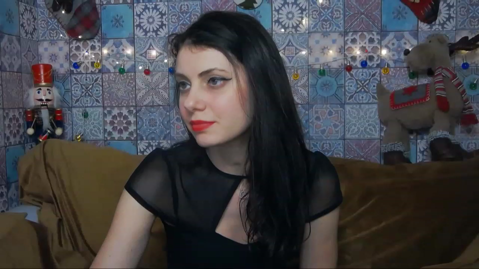 Gallery image thumbnail from MissAracely's myfreecams stream on, 12/30/2022, 22:38 image 7 of 20