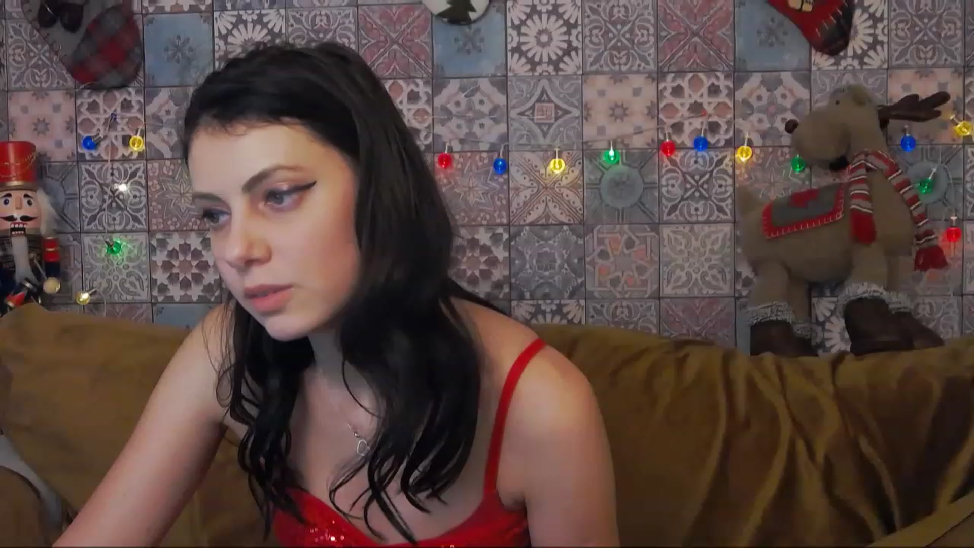 Gallery image thumbnail from MissAracely's myfreecams stream on, 01/02/2023, 02:01 image 15 of 20