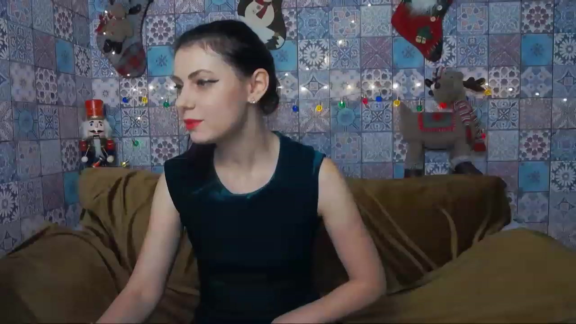 Gallery image thumbnail from MissAracely's myfreecams stream on, 01/02/2023, 19:54 image 15 of 20