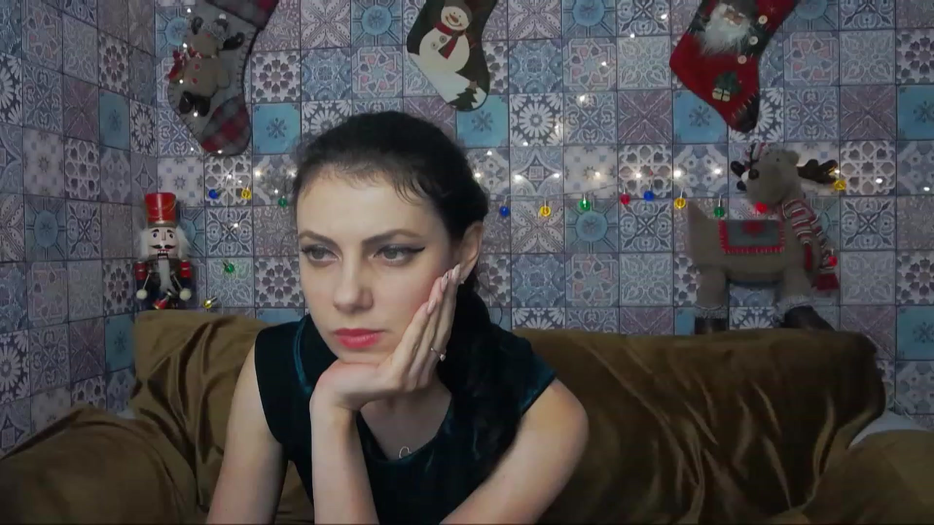 Gallery image thumbnail from MissAracely's myfreecams stream on, 01/02/2023, 22:43 image 9 of 20