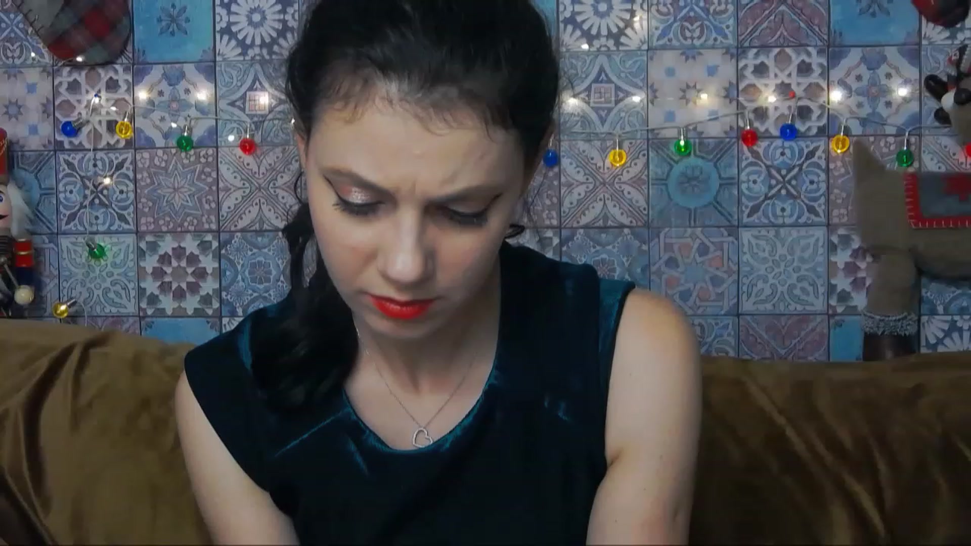 Gallery image thumbnail from MissAracely's myfreecams stream on, 01/02/2023, 22:43 image 16 of 20