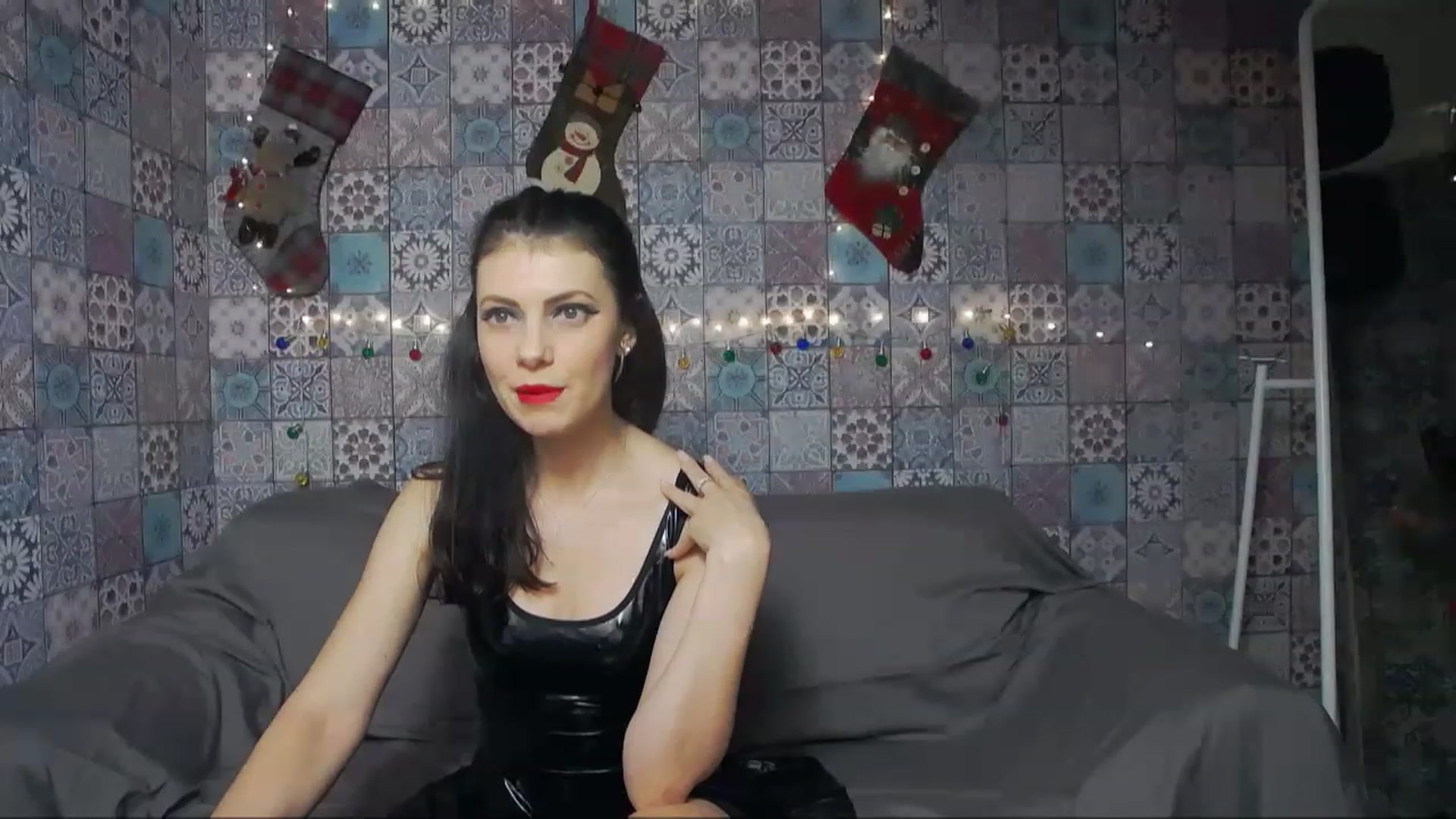 Gallery image thumbnail from MissAracely's myfreecams stream on, 01/03/2023, 15:41 image 10 of 20