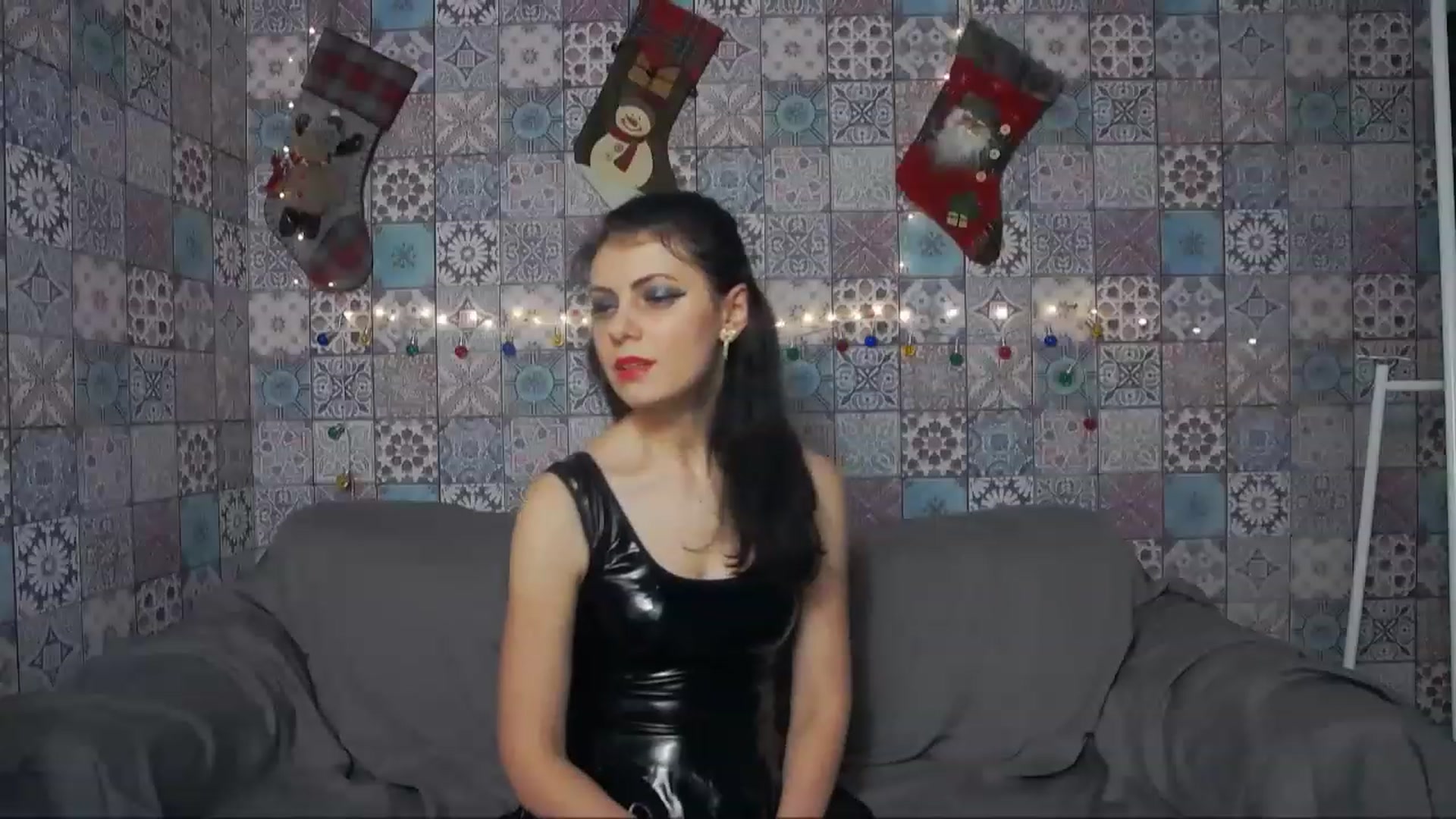 Gallery image thumbnail from MissAracely's myfreecams stream on, 01/03/2023, 19:37 image 20 of 20