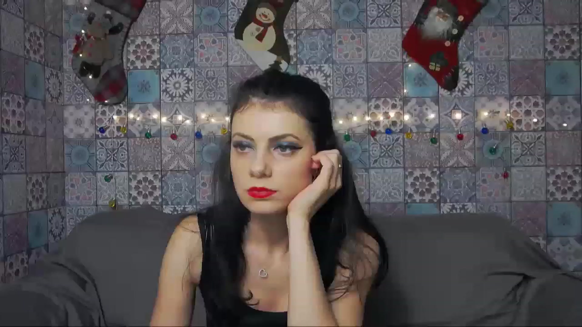Gallery image thumbnail from MissAracely's myfreecams stream on, 01/03/2023, 19:37 image 2 of 20