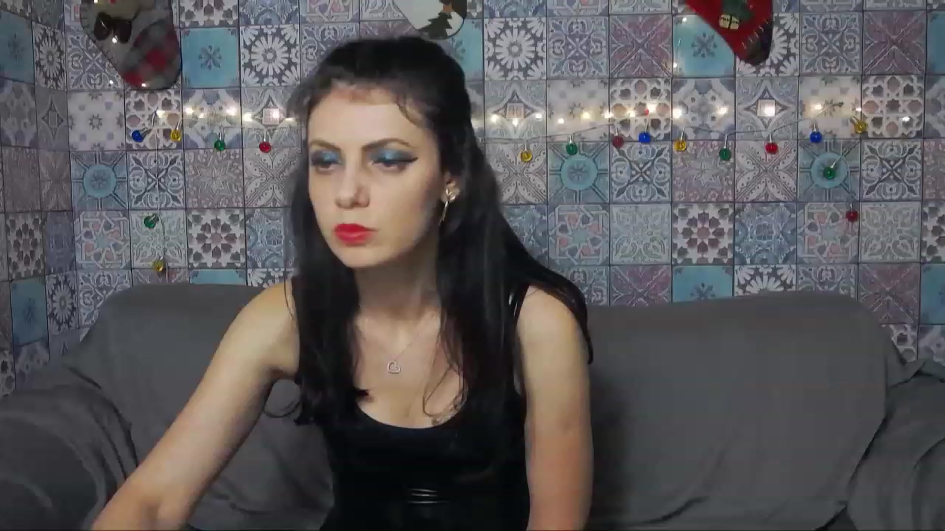 Gallery image thumbnail from MissAracely's myfreecams stream on, 01/03/2023, 20:44 image 1 of 20