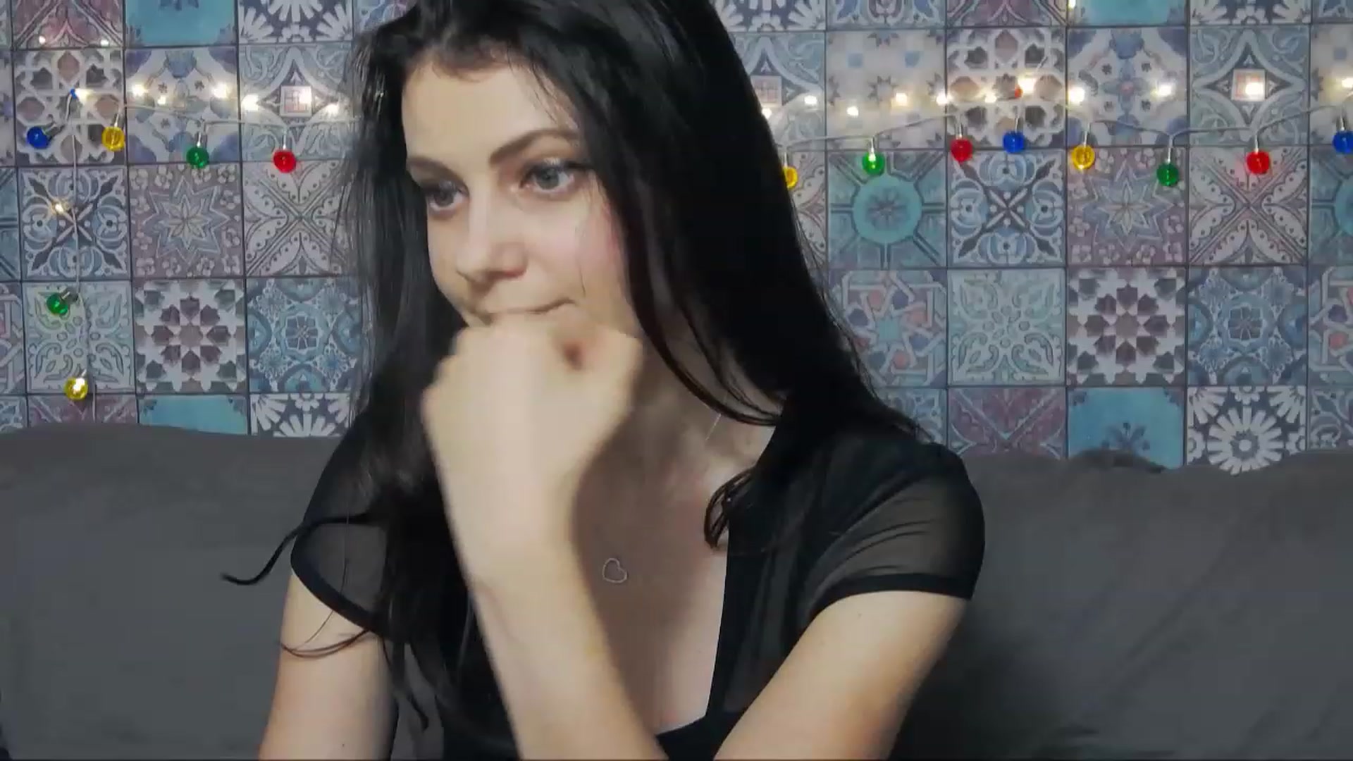 Gallery image thumbnail from MissAracely's myfreecams stream on, 01/04/2023, 17:02 image 9 of 20