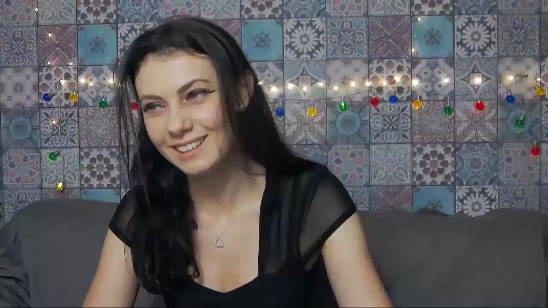 Gallery image thumbnail from MissAracely's myfreecams stream on, 01/04/2023, 17:02 image 6 of 20