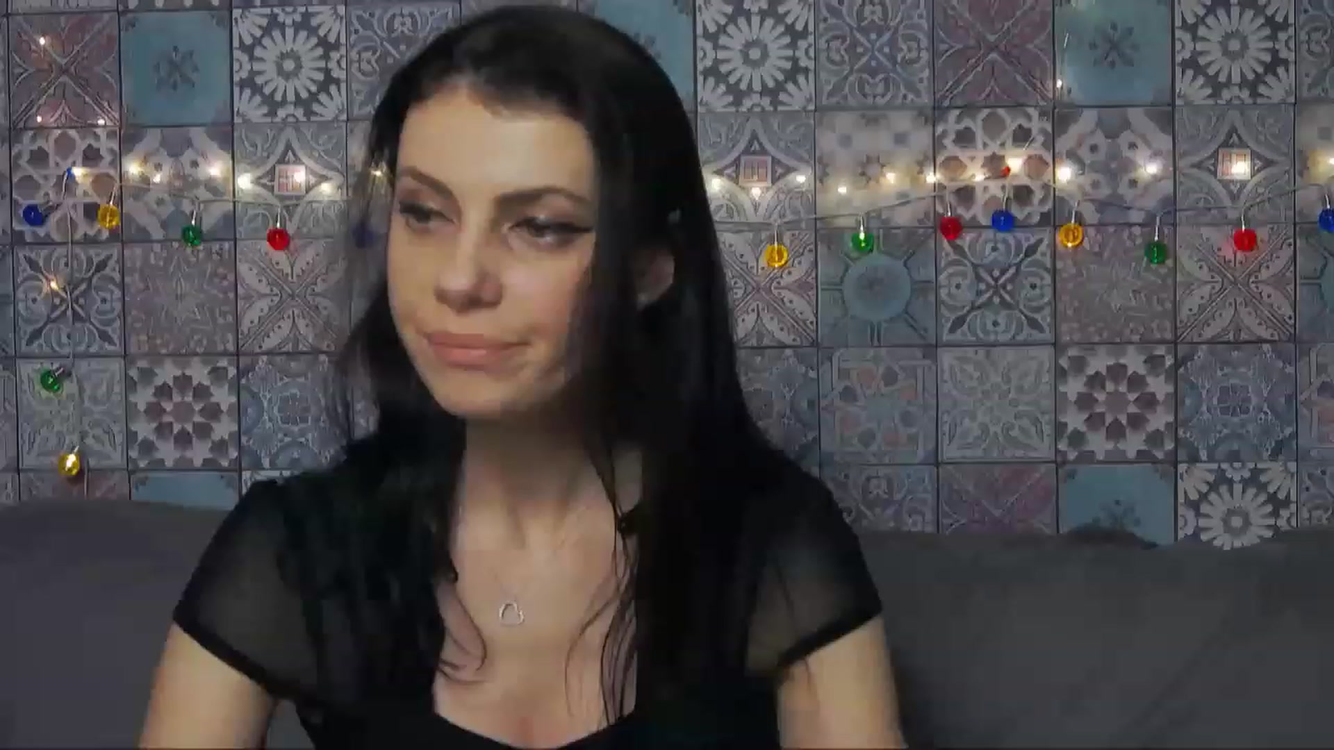 Gallery image thumbnail from MissAracely's myfreecams stream on, 01/04/2023, 17:02 image 7 of 20