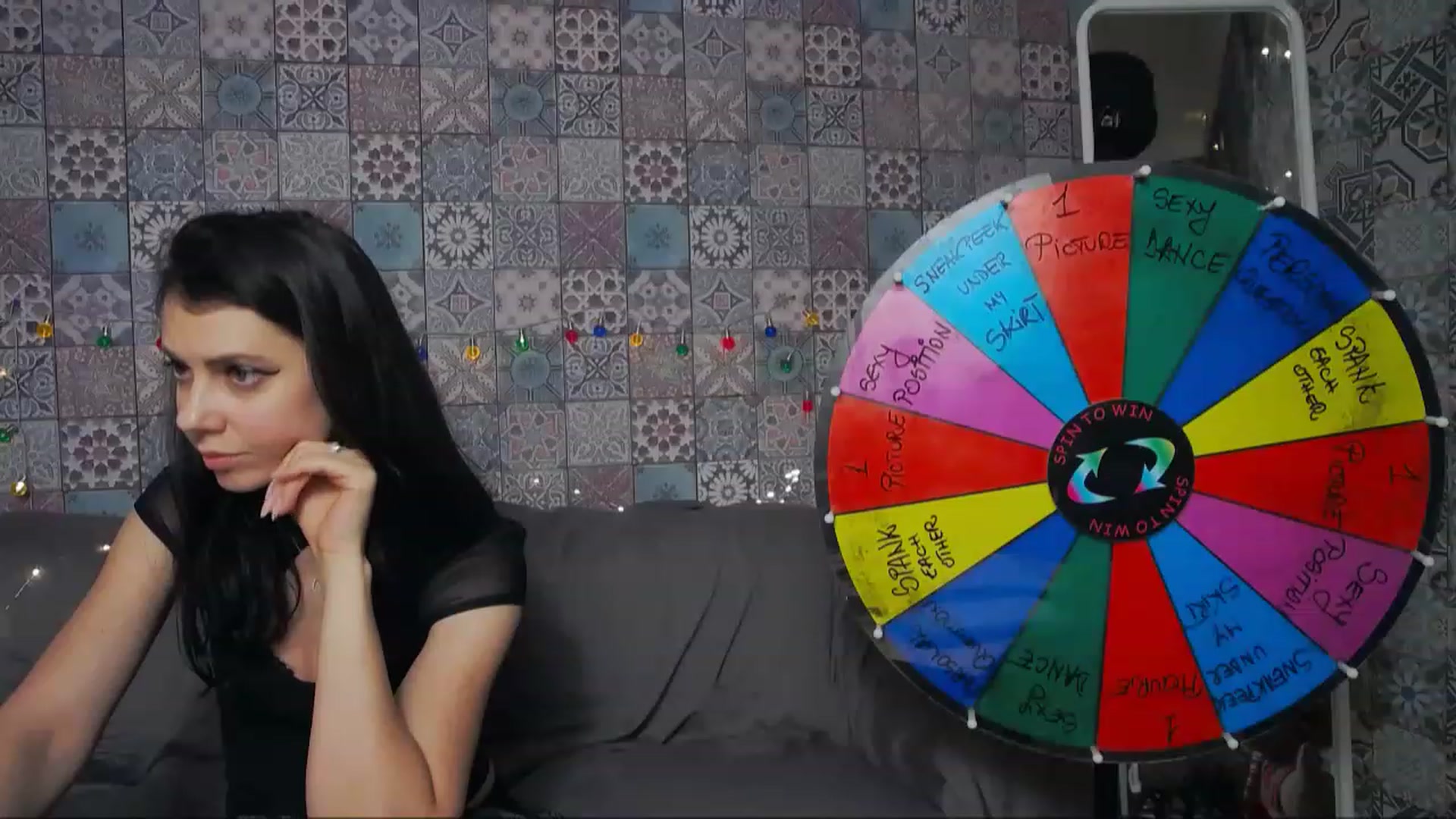 Gallery image thumbnail from MissAracely's myfreecams stream on, 01/04/2023, 20:29 image 7 of 20