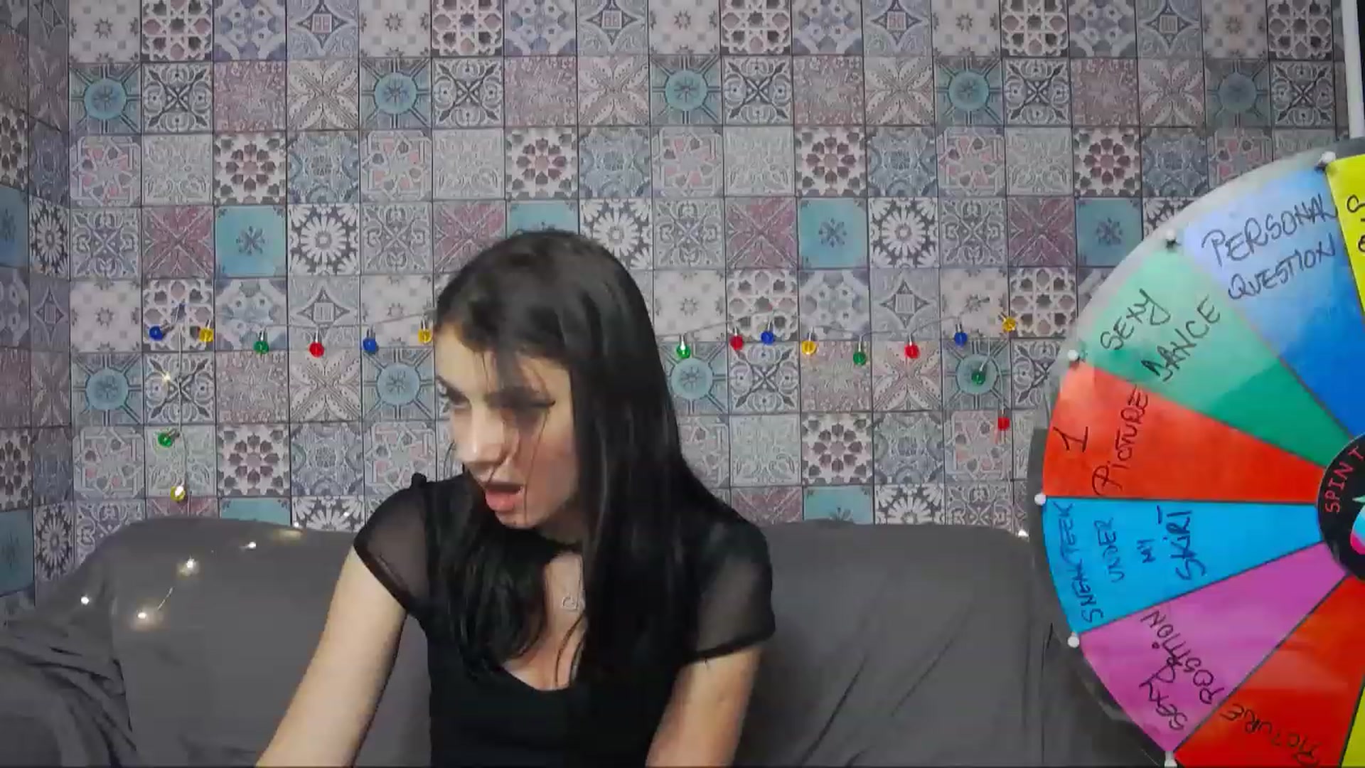 Gallery image thumbnail from MissAracely's myfreecams stream on, 01/04/2023, 20:29 image 14 of 20
