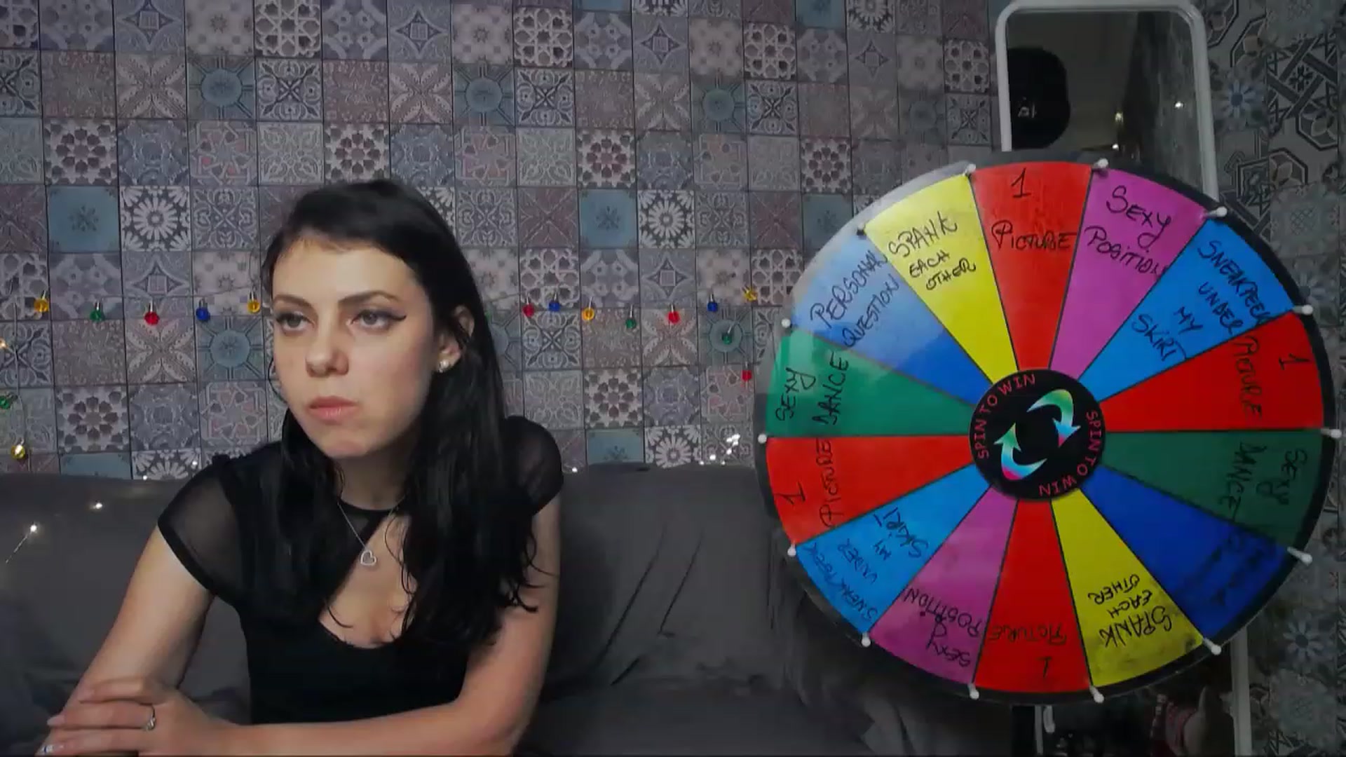 Gallery image thumbnail from MissAracely's myfreecams stream on, 01/04/2023, 20:29 image 9 of 20