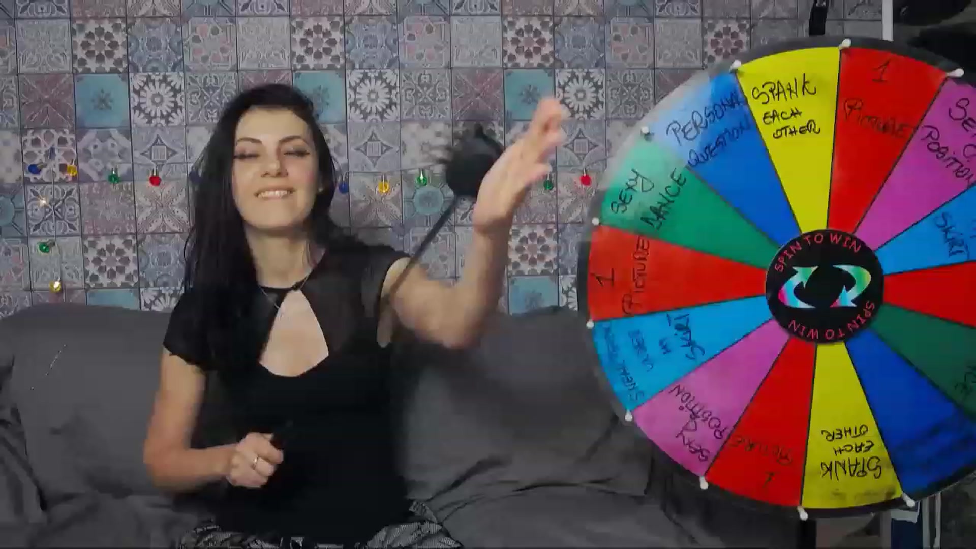 Gallery image thumbnail from MissAracely's myfreecams stream on, 01/04/2023, 21:04 image 11 of 20