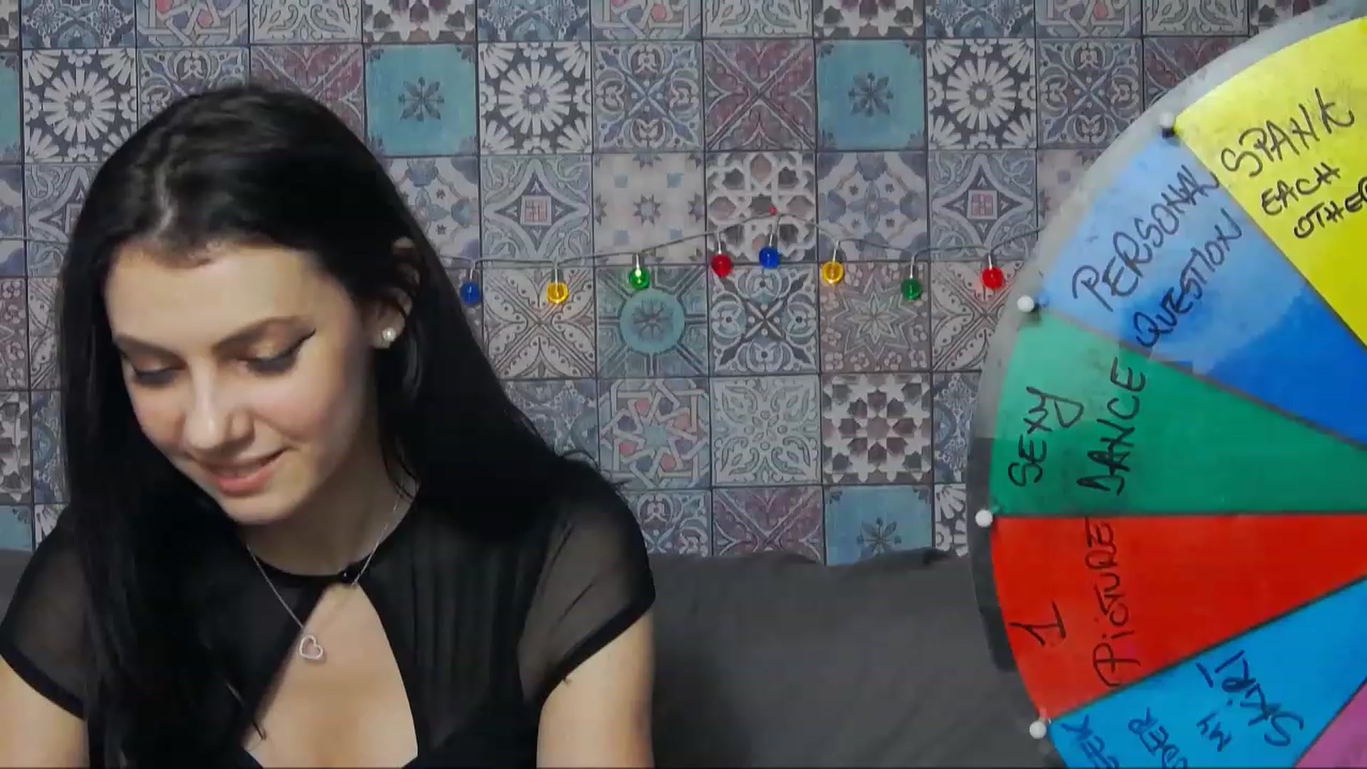 Gallery image thumbnail from MissAracely's myfreecams stream on, 01/04/2023, 21:04 image 19 of 20