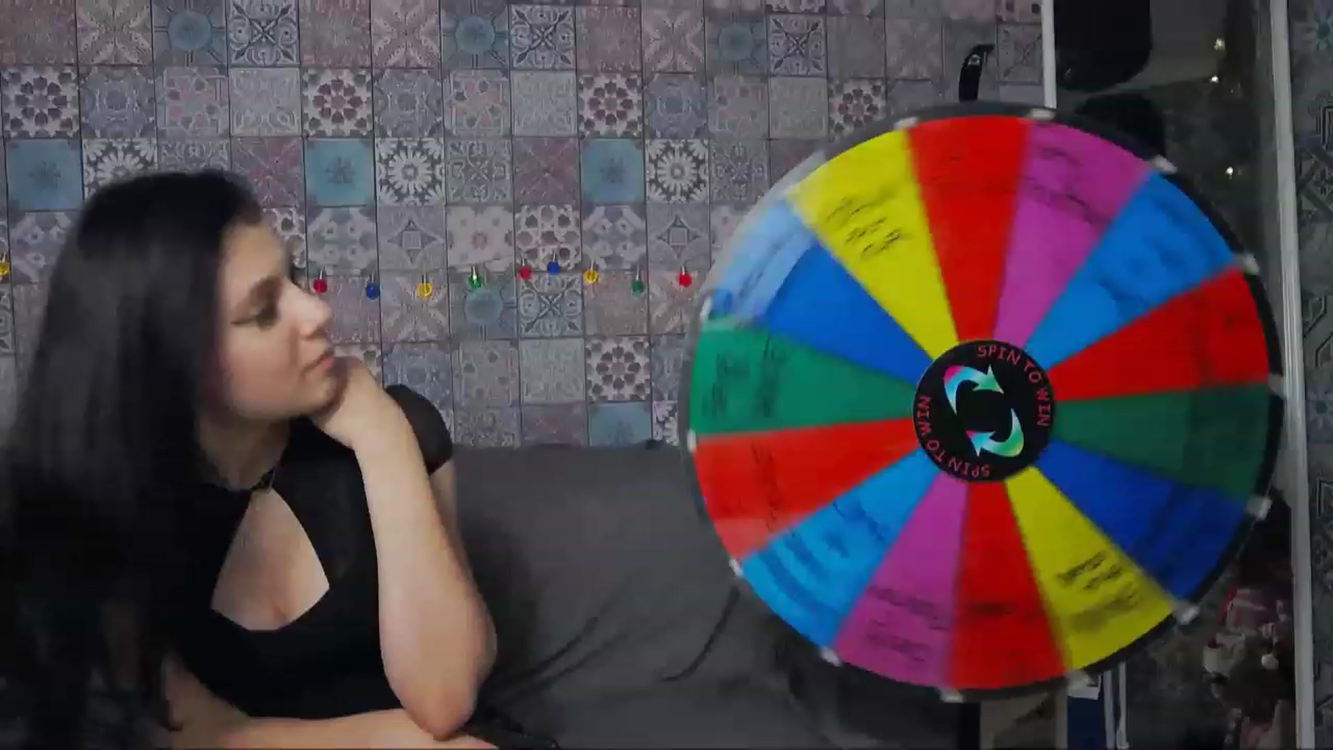 Gallery image thumbnail from MissAracely's myfreecams stream on, 01/04/2023, 21:04 image 6 of 20