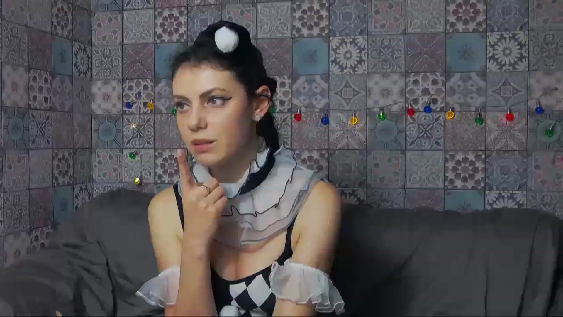 Gallery image thumbnail from MissAracely's myfreecams stream on, 01/05/2023, 20:03 image 8 of 20