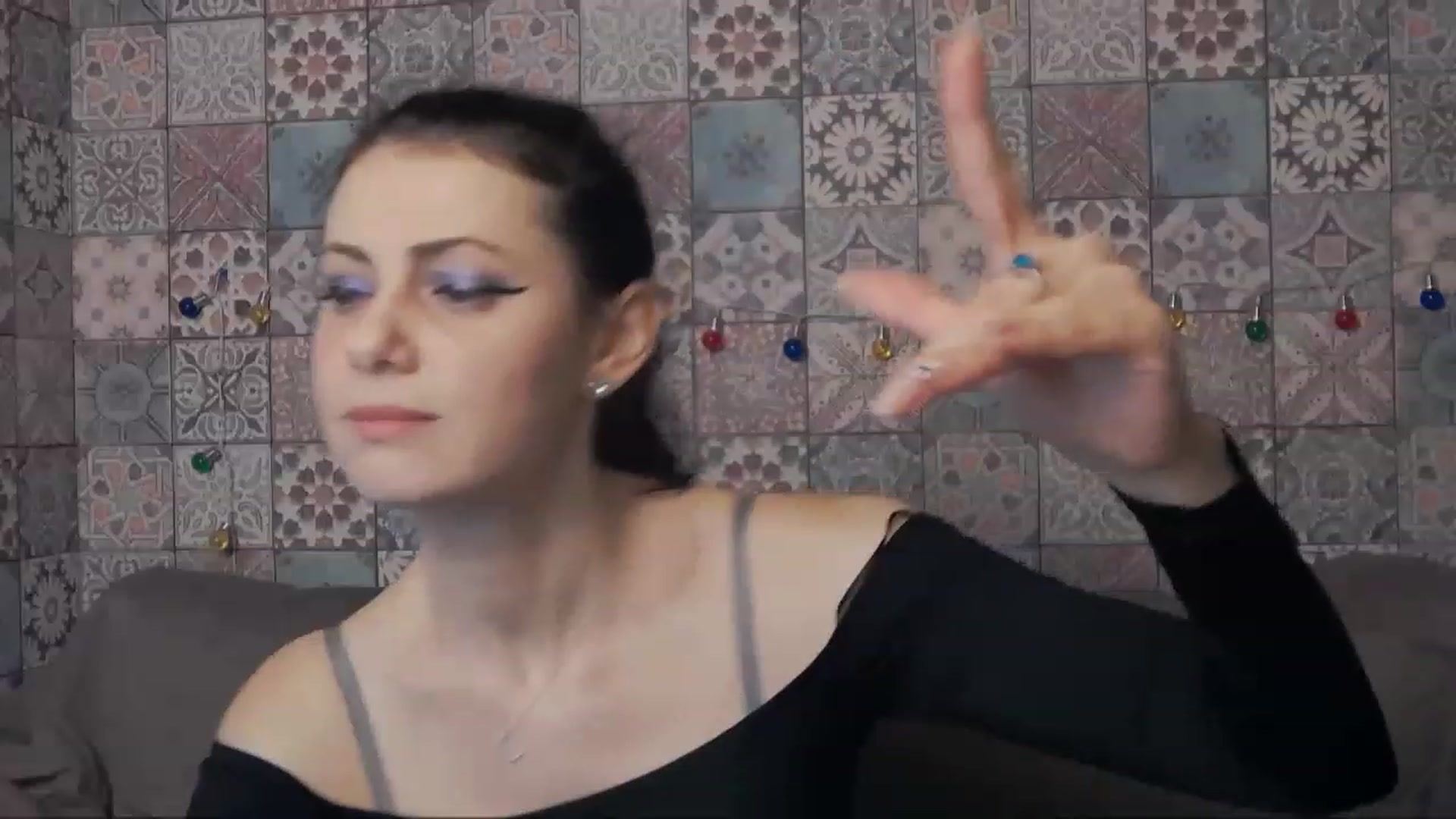 Gallery image thumbnail from MissAracely's myfreecams stream on, 01/13/2023, 19:25 image 10 of 20