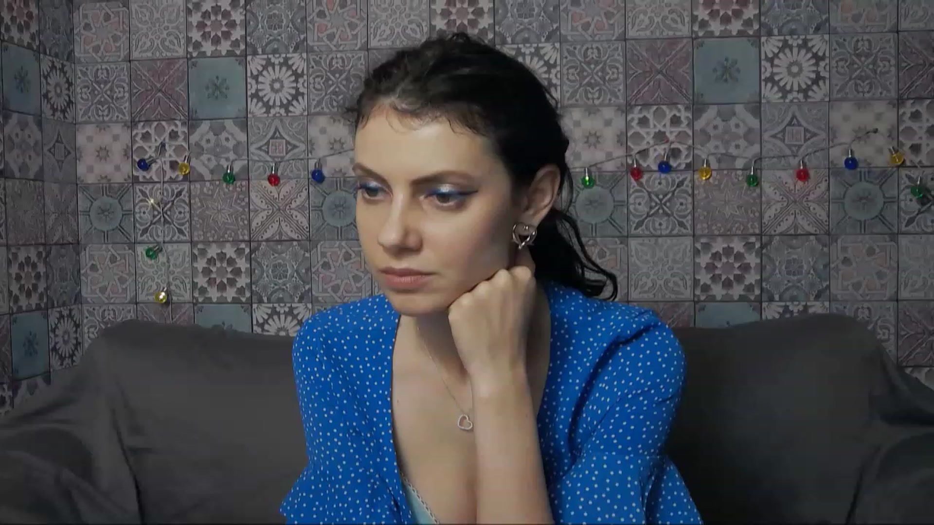 Gallery image thumbnail from MissAracely's myfreecams stream on, 01/16/2023, 21:02 image 8 of 20
