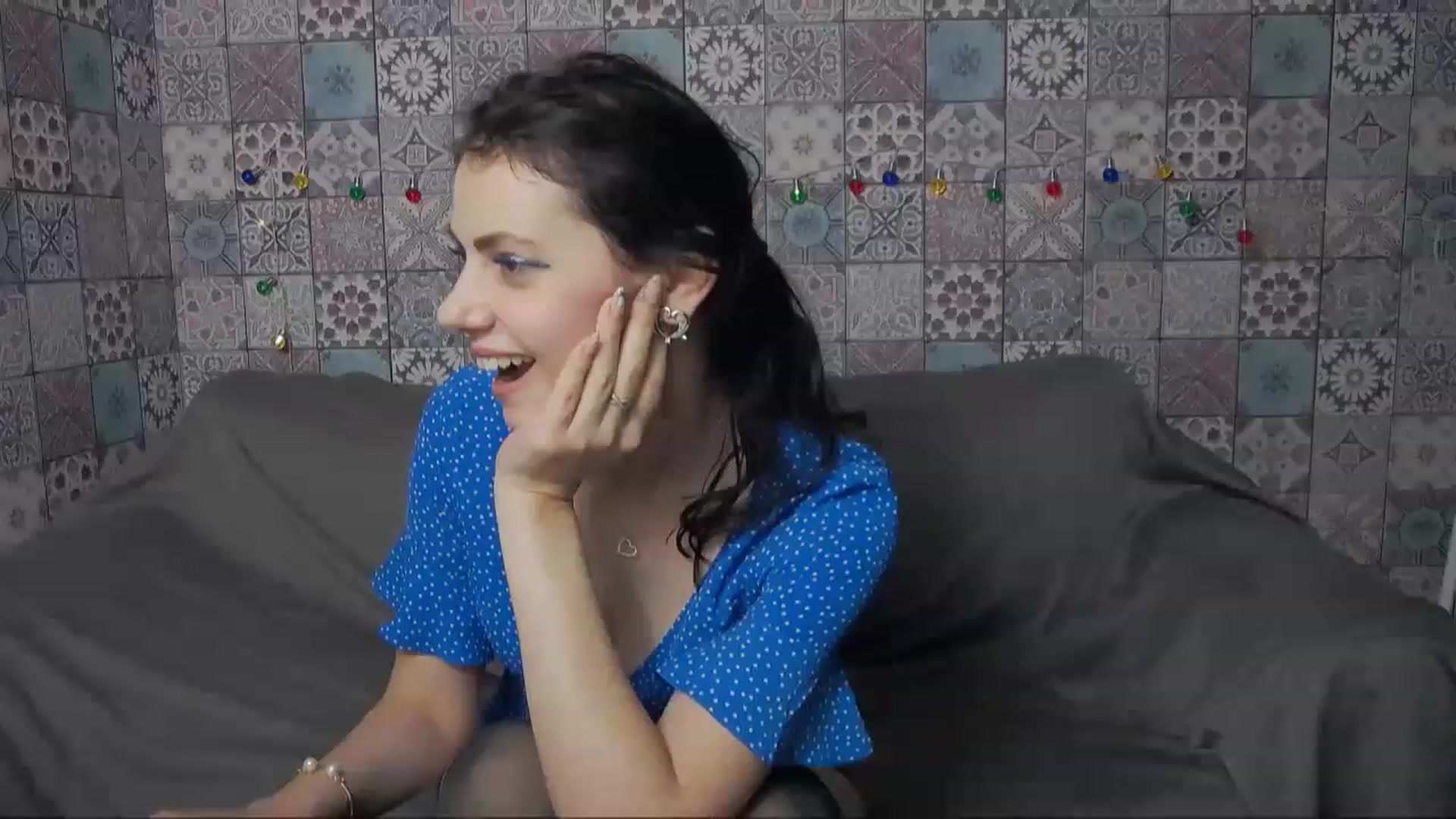 Gallery image thumbnail from MissAracely's myfreecams stream on, 01/16/2023, 21:02 image 2 of 20