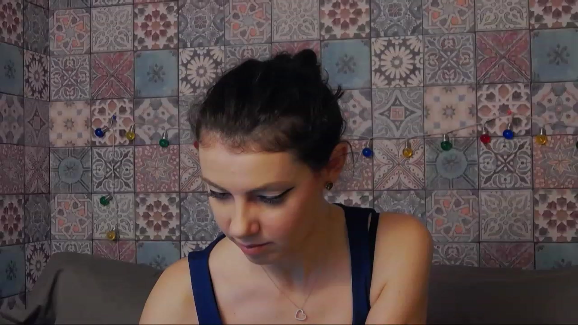 Gallery image thumbnail from MissAracely's myfreecams stream on, 01/22/2023, 21:08 image 10 of 20