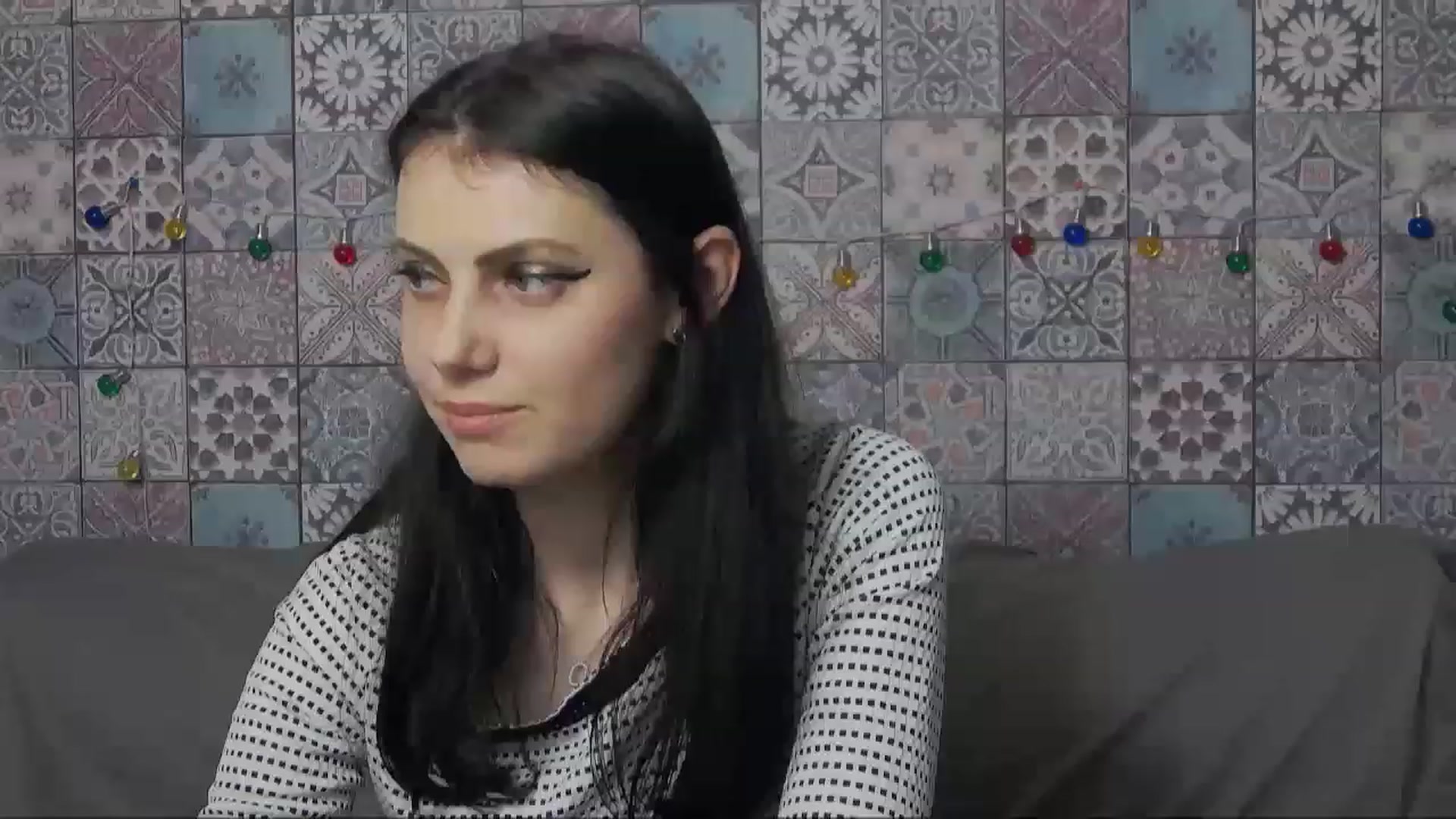 Gallery image thumbnail from MissAracely's myfreecams stream on, 01/25/2023, 21:15 image 9 of 20