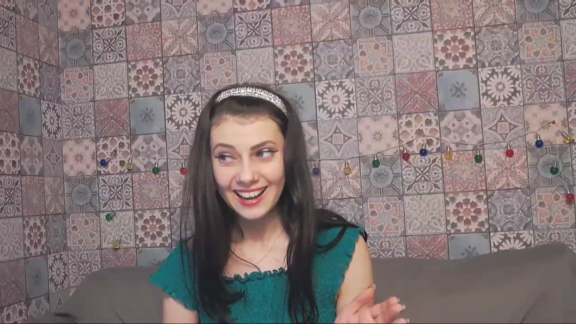 Gallery image thumbnail from MissAracely's myfreecams stream on, 02/06/2023, 02:53 image 13 of 20