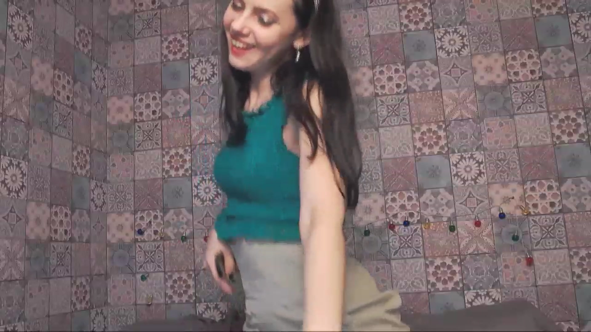 Gallery image thumbnail from MissAracely's myfreecams stream on, 02/06/2023, 02:53 image 12 of 20