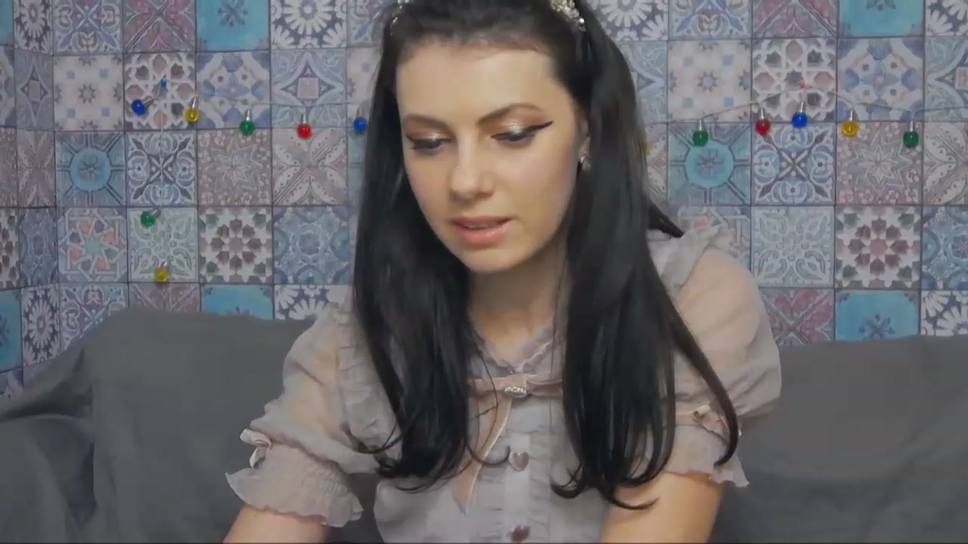 Gallery image thumbnail from MissAracely's myfreecams stream on, 02/12/2023, 20:39 image 3 of 20