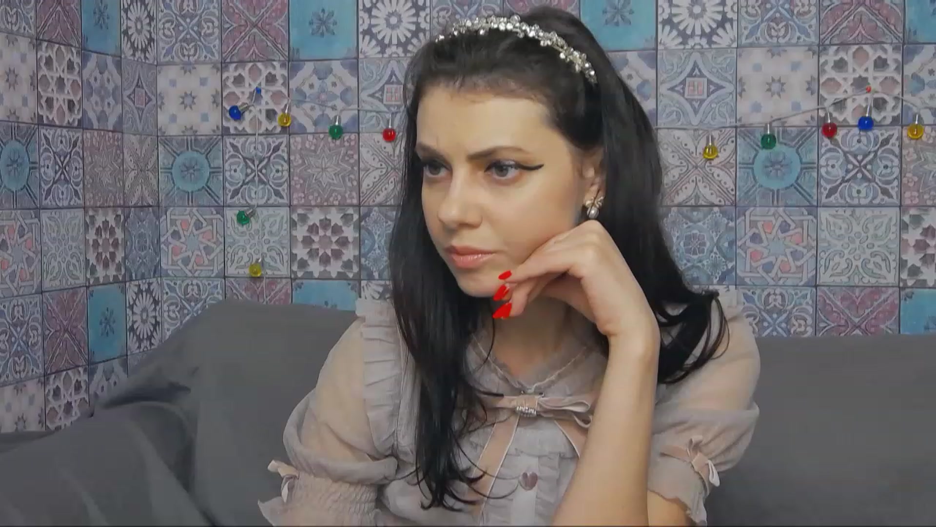 Gallery image thumbnail from MissAracely's myfreecams stream on, 02/12/2023, 20:39 image 19 of 20