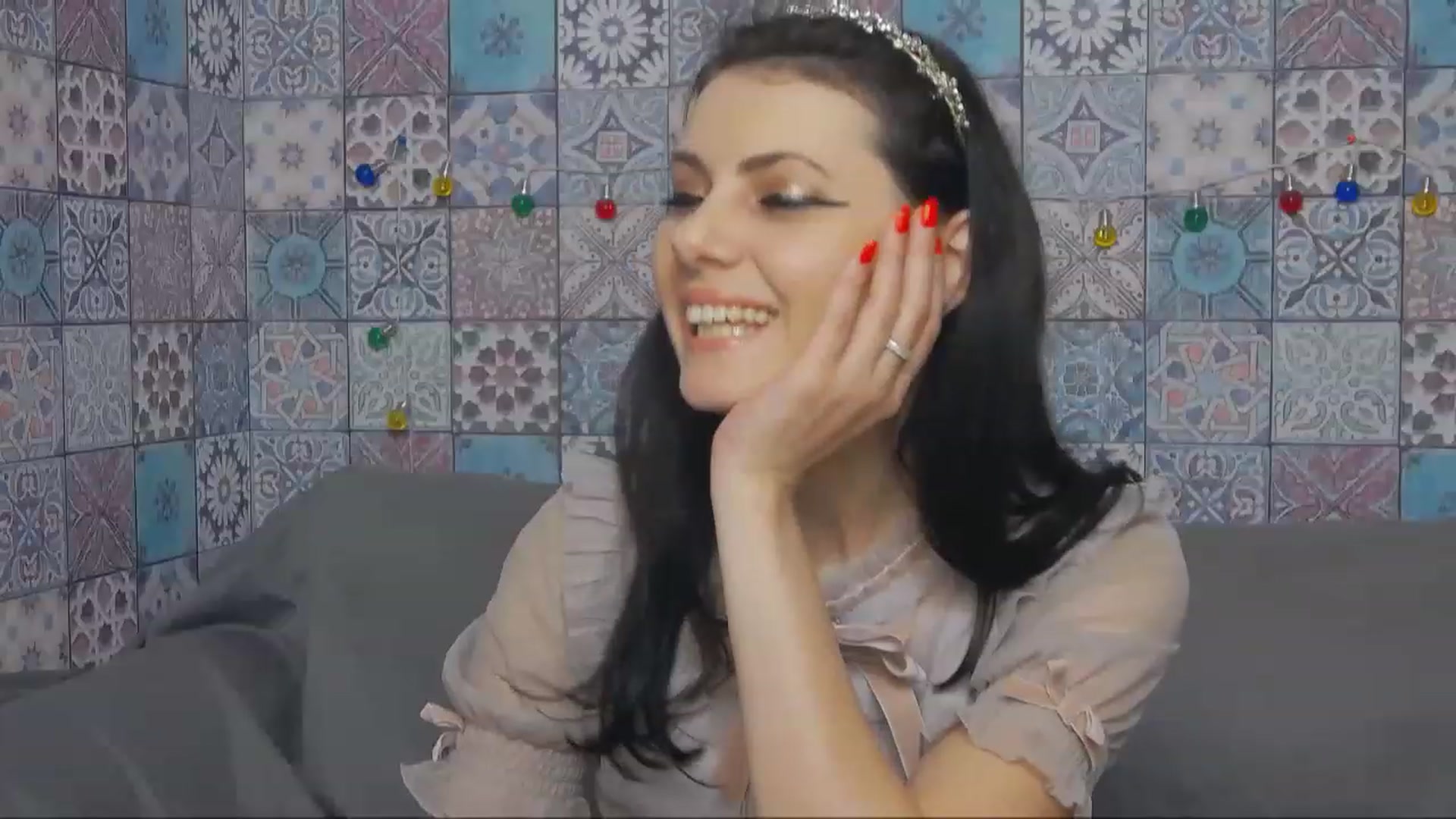 Gallery image thumbnail from MissAracely's myfreecams stream on, 02/12/2023, 20:39 image 18 of 20