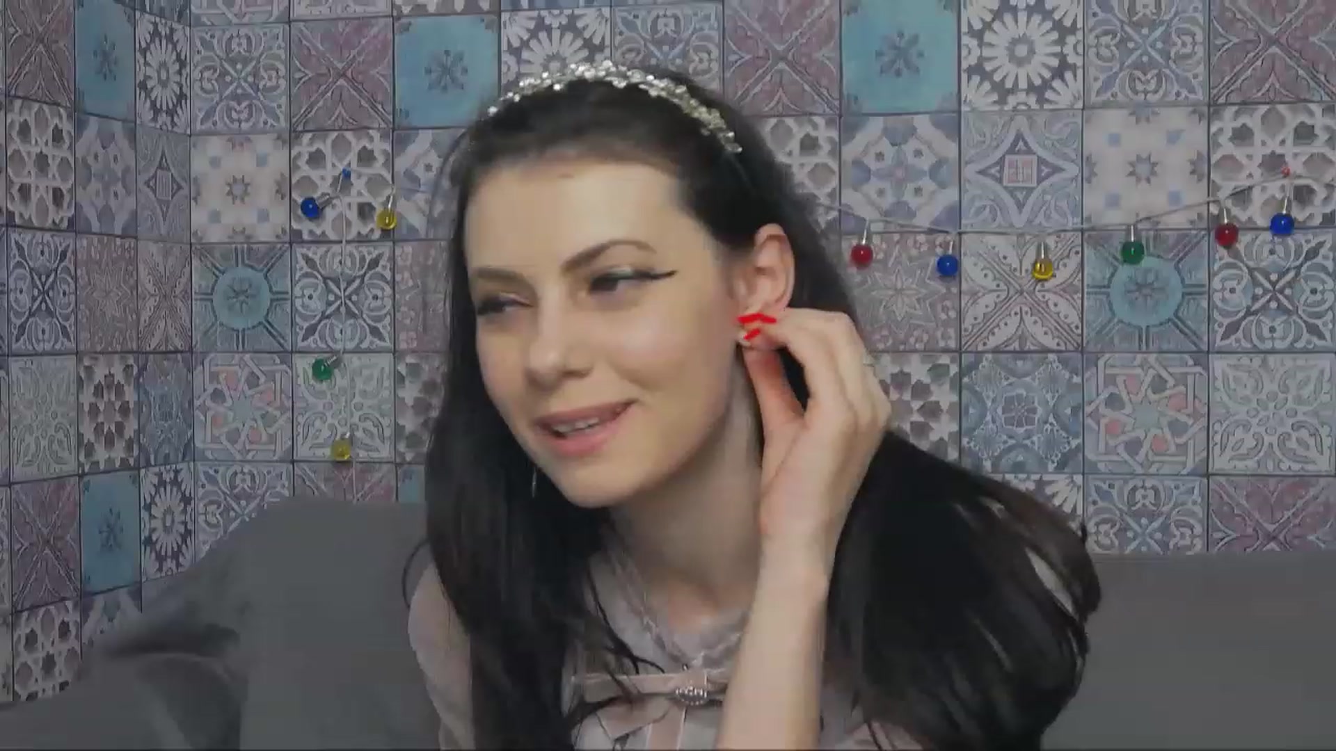 Gallery image thumbnail from MissAracely's myfreecams stream on, 02/12/2023, 20:39 image 10 of 20