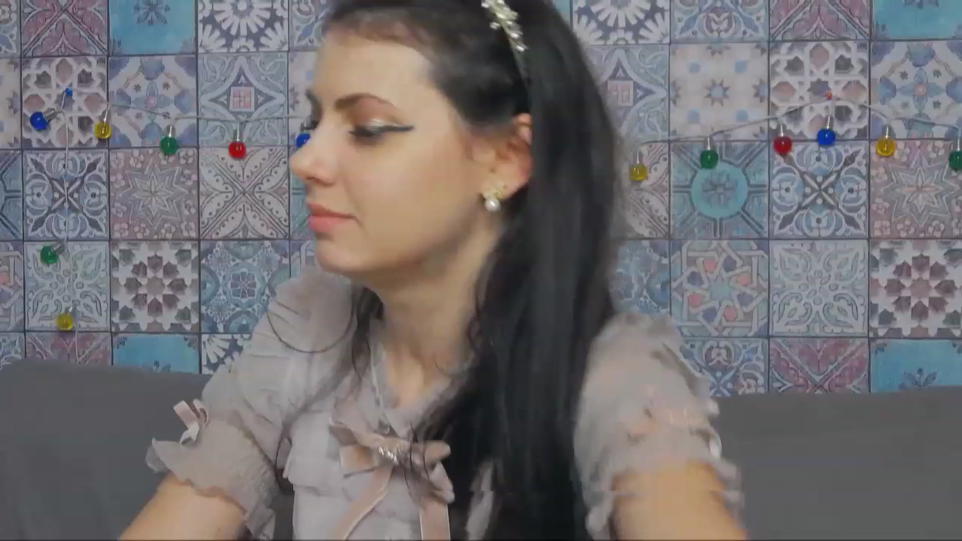 Gallery image thumbnail from MissAracely's myfreecams stream on, 02/12/2023, 23:04 image 17 of 20