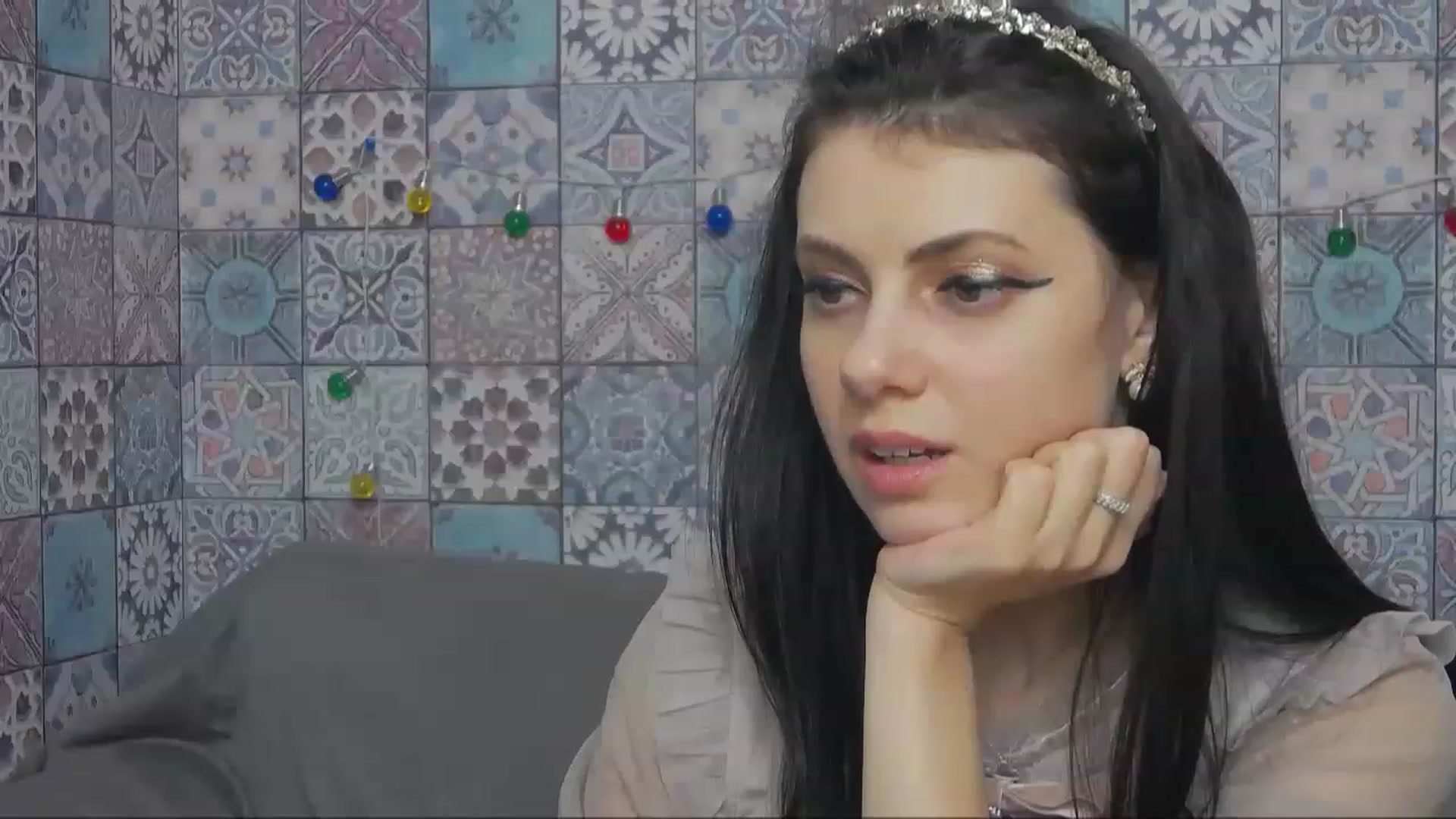 Gallery image thumbnail from MissAracely's myfreecams stream on, 02/12/2023, 23:53 image 8 of 20
