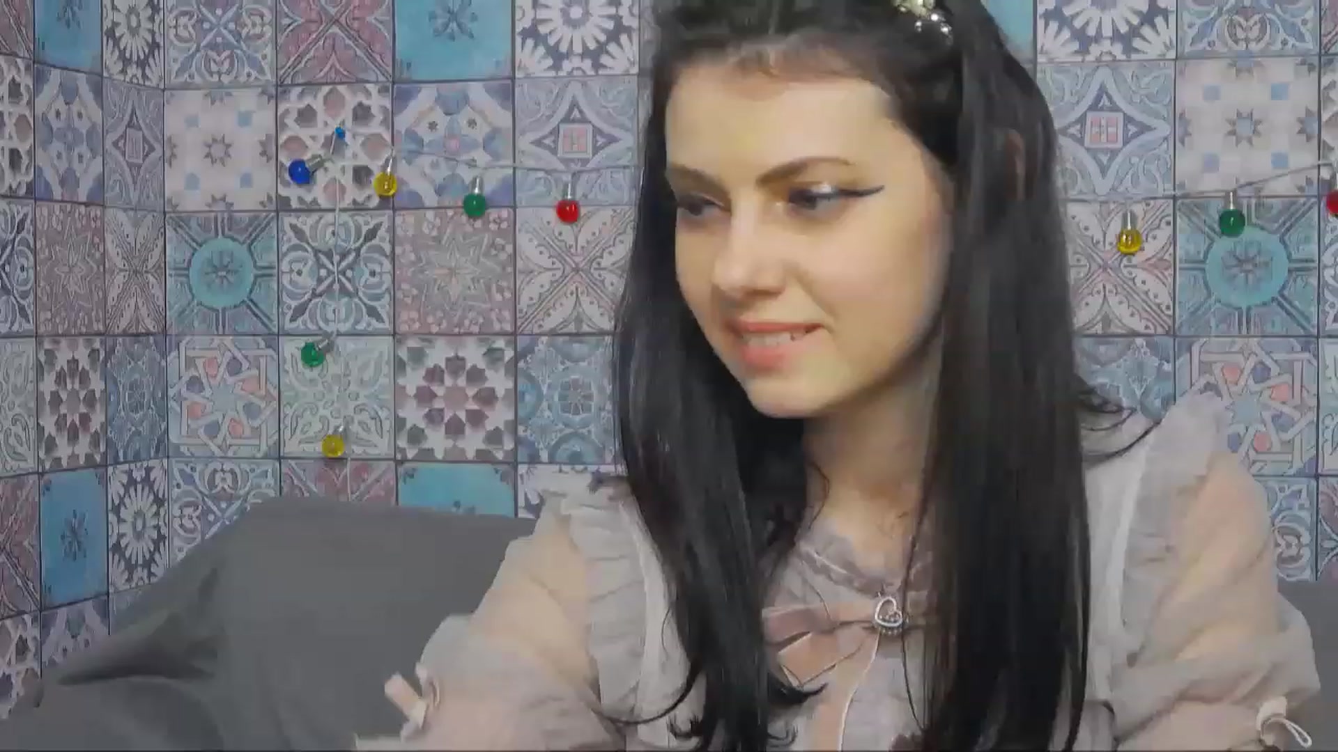 Gallery image thumbnail from MissAracely's myfreecams stream on, 02/12/2023, 23:53 image 3 of 20