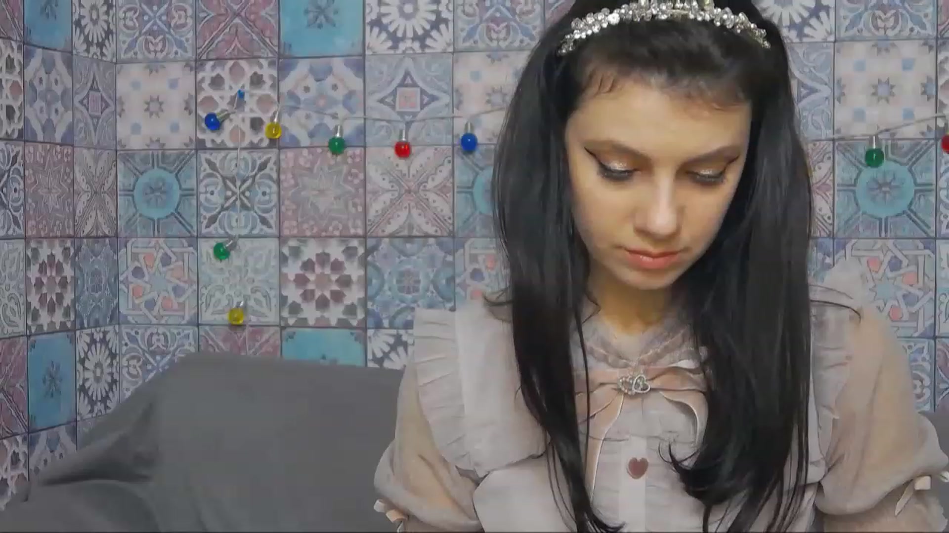 Gallery image thumbnail from MissAracely's myfreecams stream on, 02/12/2023, 23:53 image 4 of 20