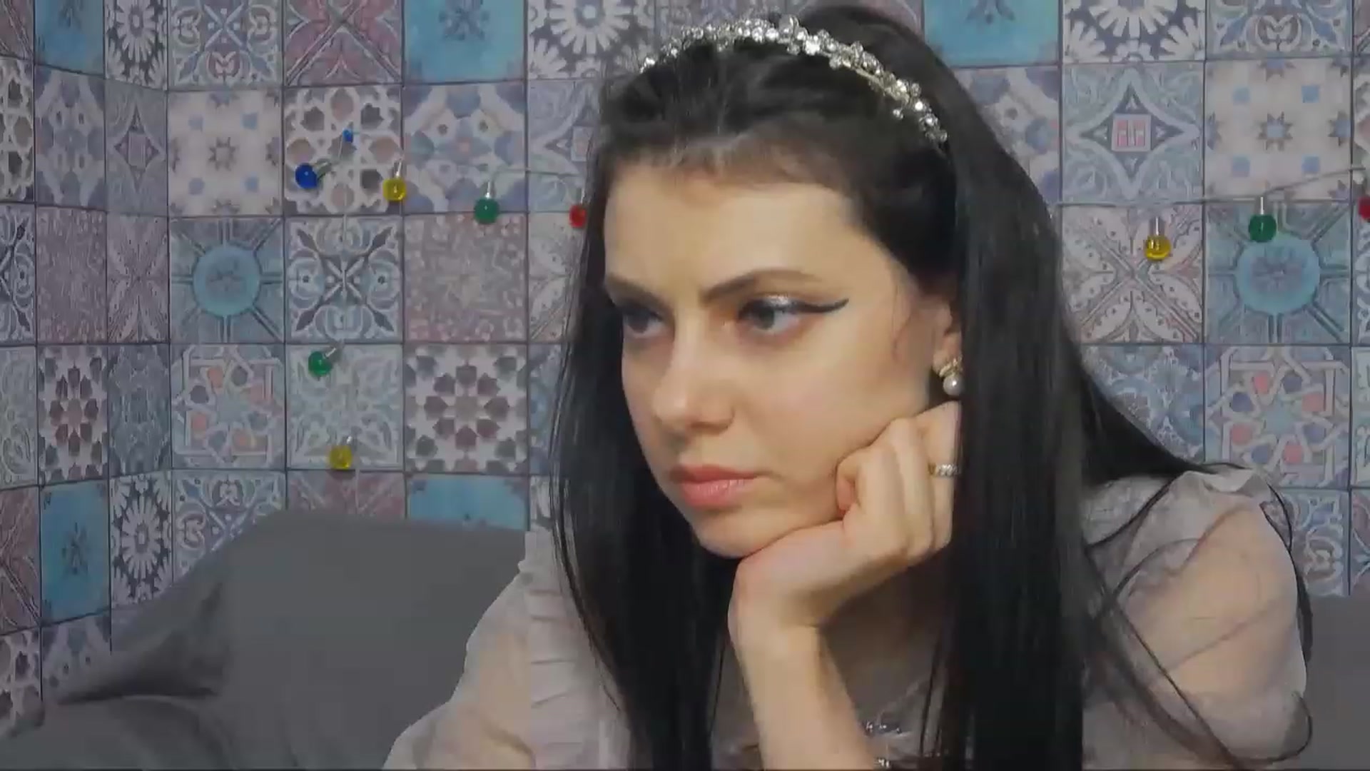Gallery image thumbnail from MissAracely's myfreecams stream on, 02/12/2023, 23:53 image 11 of 20