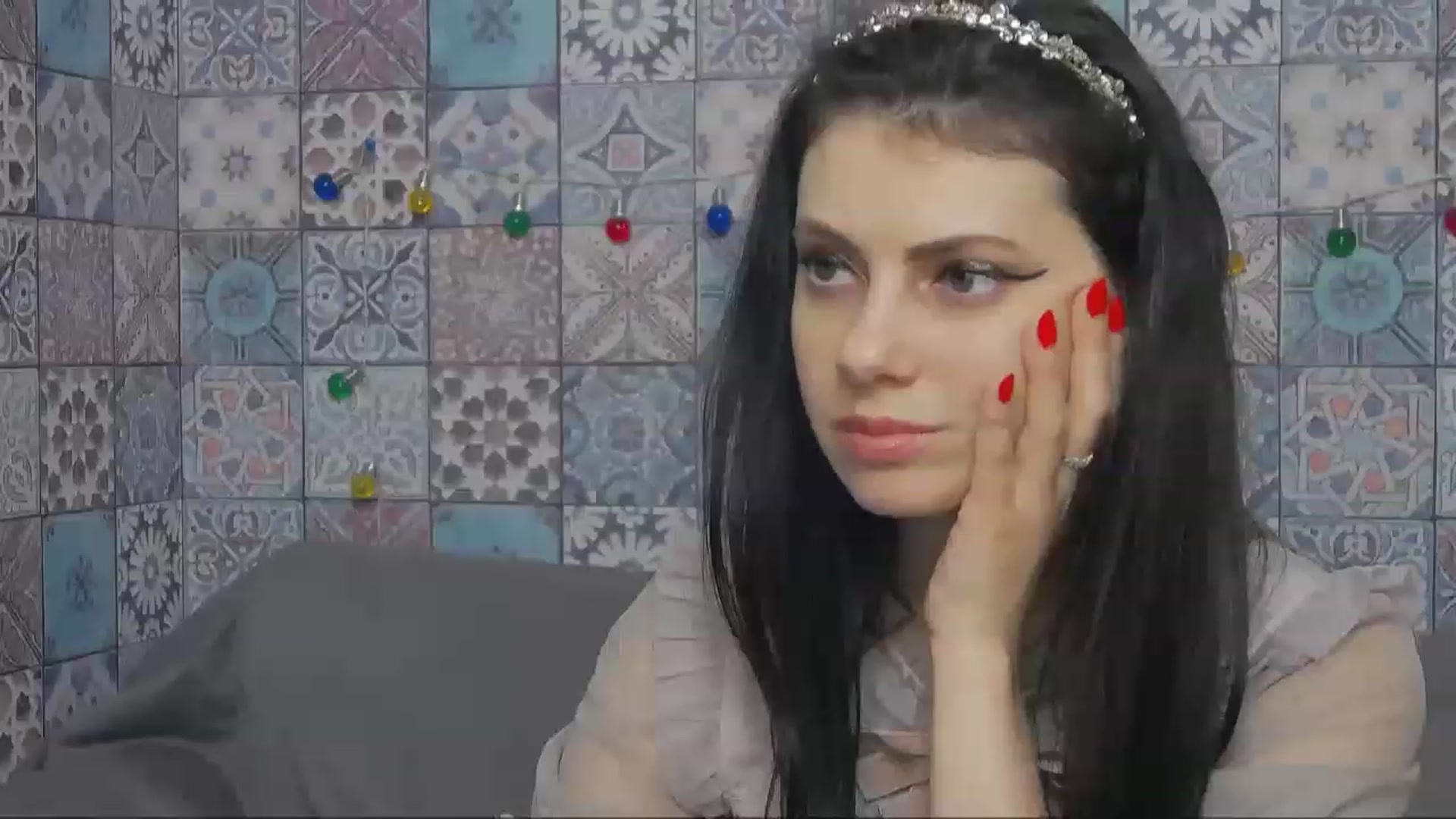 Gallery image thumbnail from MissAracely's myfreecams stream on, 02/12/2023, 23:53 image 6 of 20